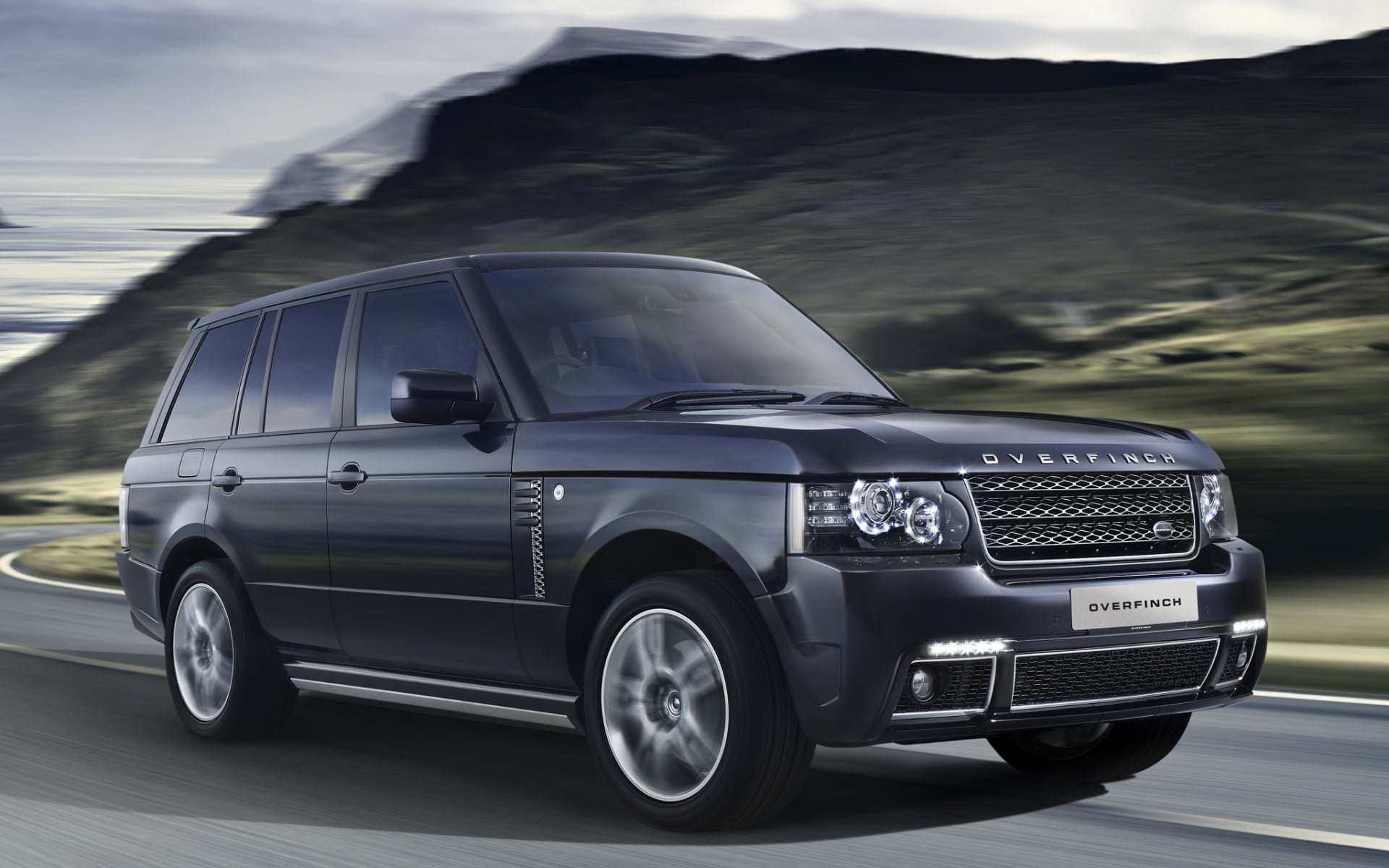 SUV, jeep, rover, nature, mode of Transport, bMW, Range Rover, close-up, silver Colored, off-Road Vehicle, looking At View, sedan, blurred motion, reflection, HD Wallpaper