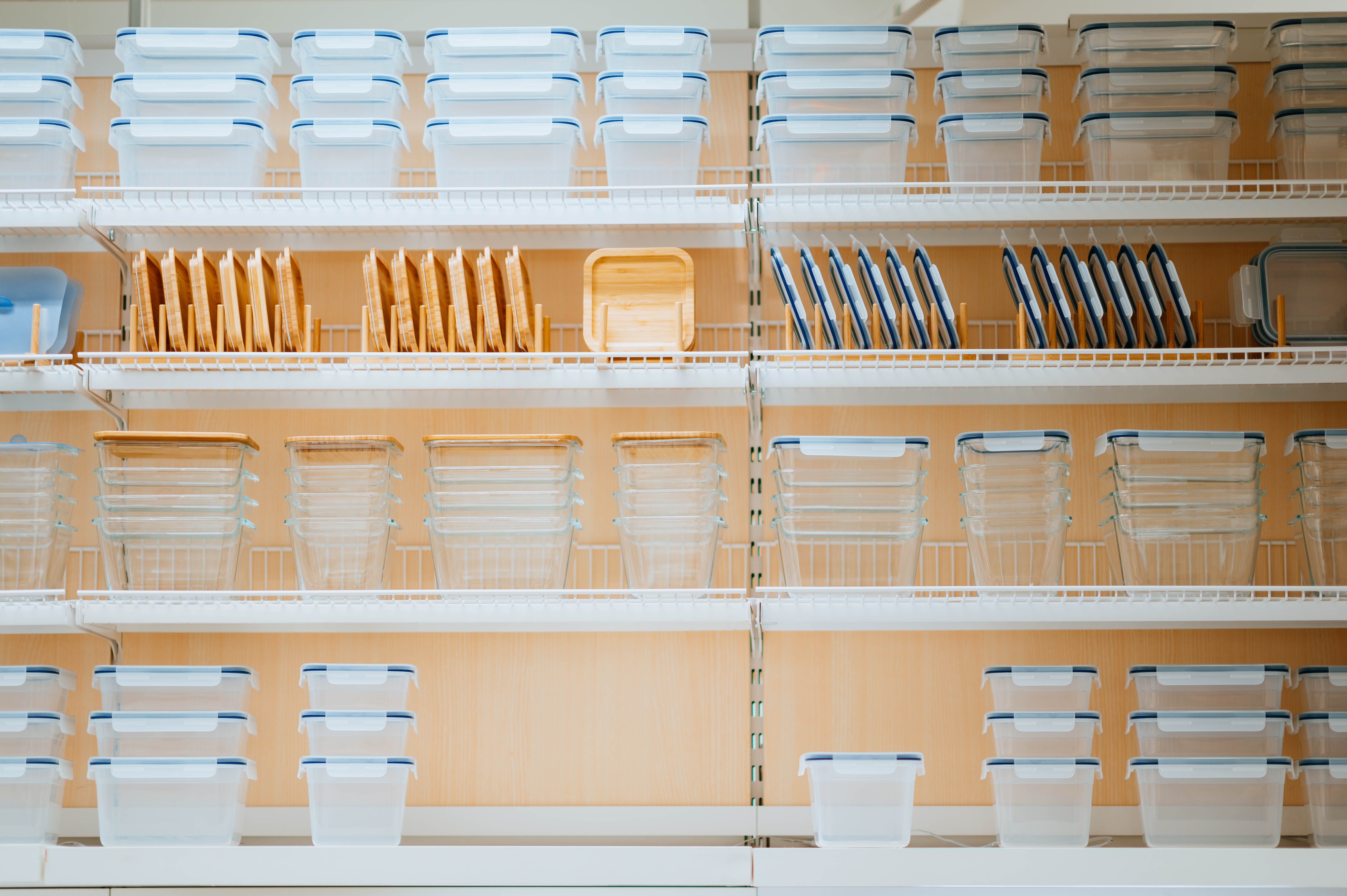 desk, repetition, library, day, food, in a row, shop, arrangement, cabinet, electronics, side by side, display, still life, shelf, order, book, cup, plywood, HD Wallpaper