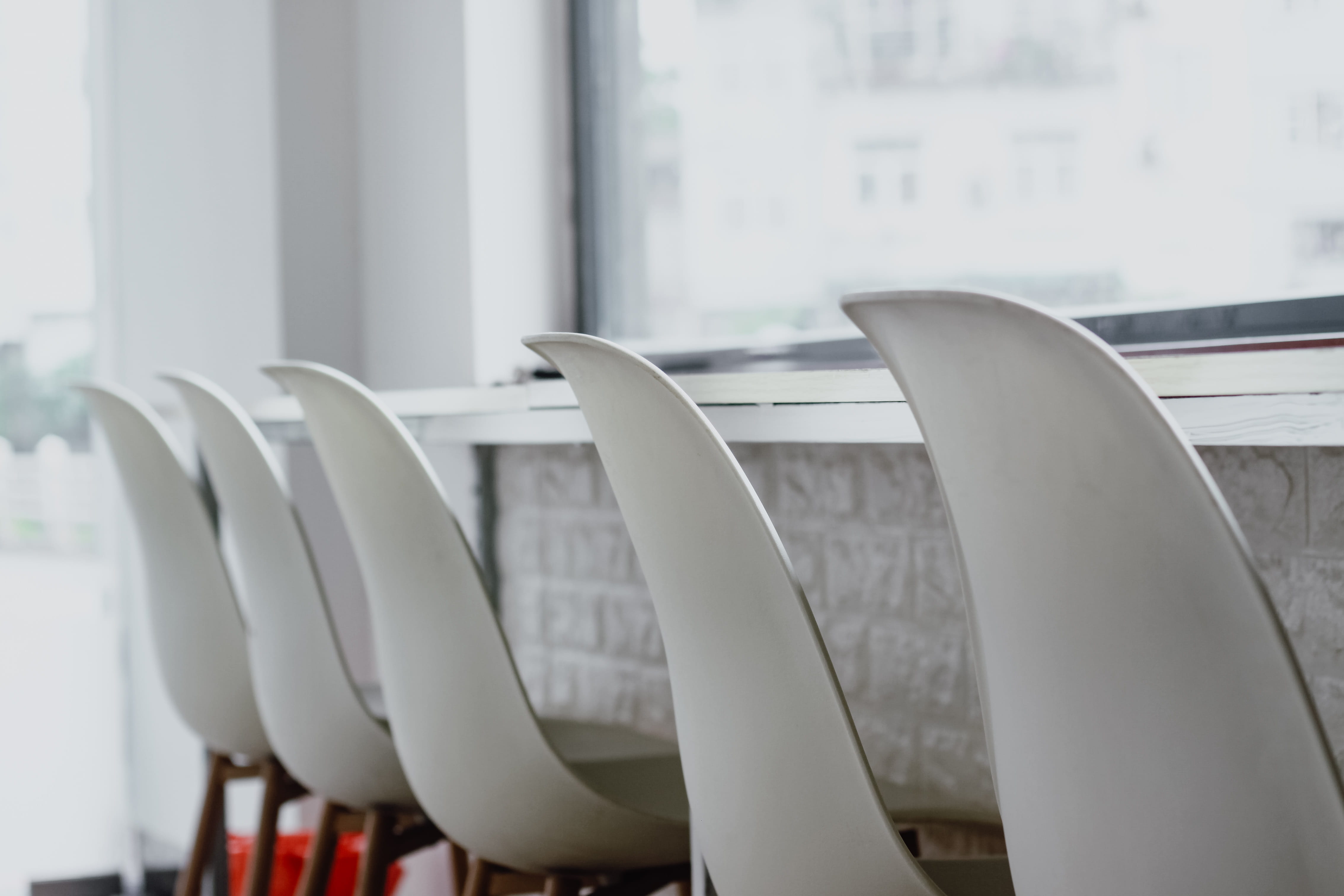 no people, cafeteria, seat, architecture, glass, publication, pottery, white color, chair, meeting room, built structure, furniture, cafe, interior design, HD Wallpaper