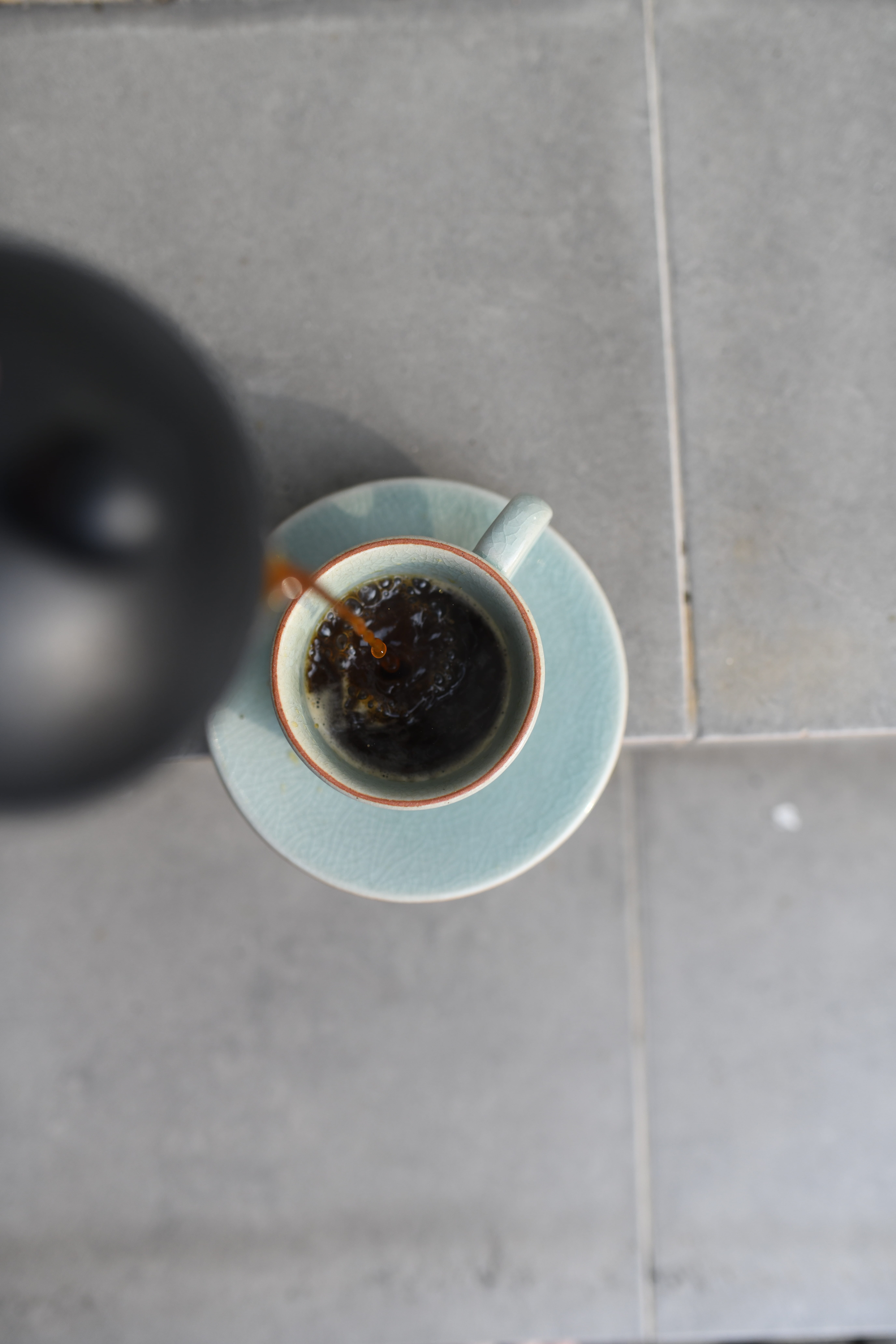 pot, latte, beverage, espresso, saucer, non-alcoholic beverage, tea, refreshment, sideboard, high angle view, coffee, mug, spoon, close-up, light, coffee - drink, Phone HD Wallpaper