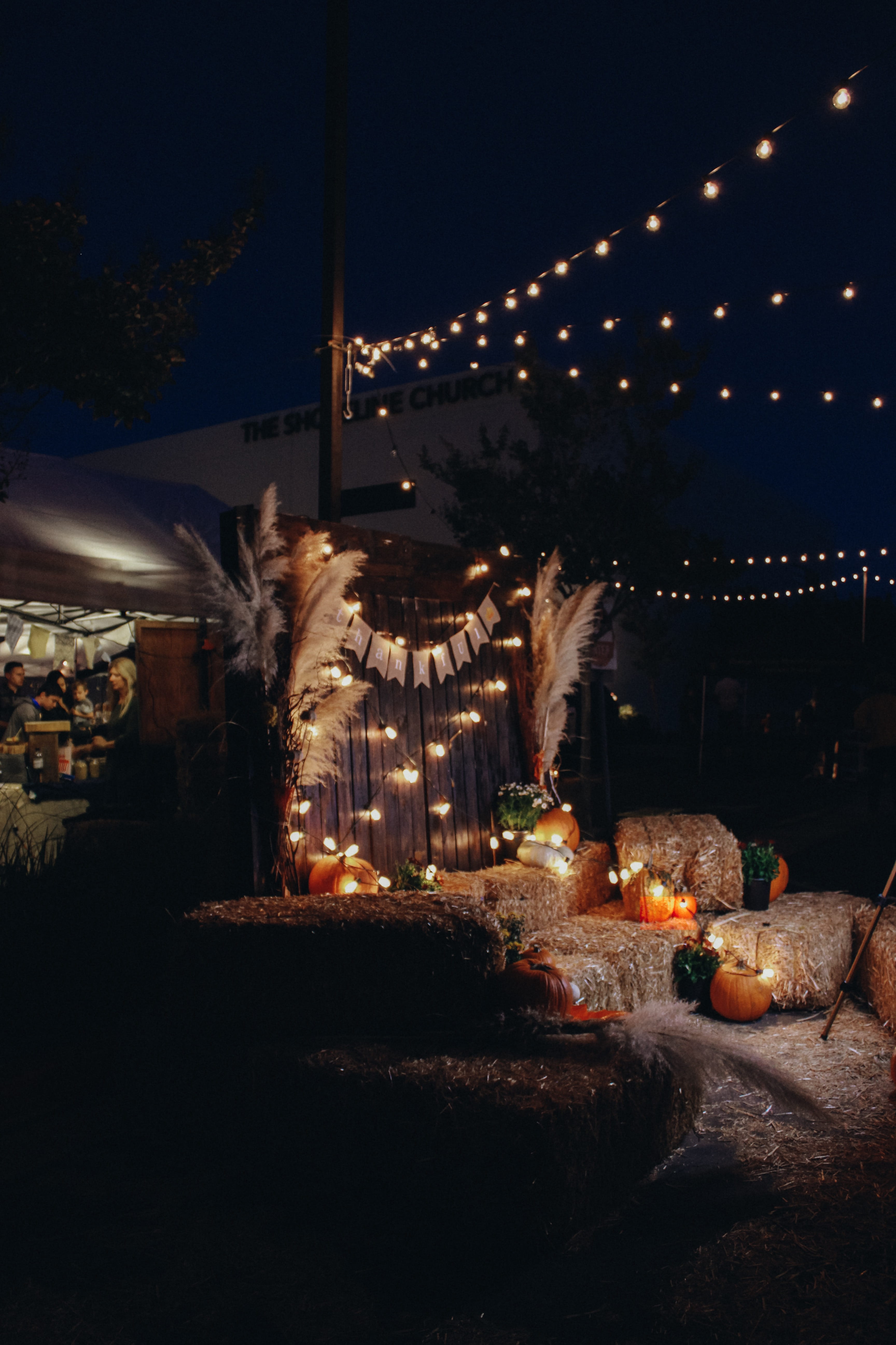illuminated, festival, building exterior, fall, street, vigil, christmas decoration, night life, food and drink, architecture, decoration, fire, holiday, Phone HD Wallpaper