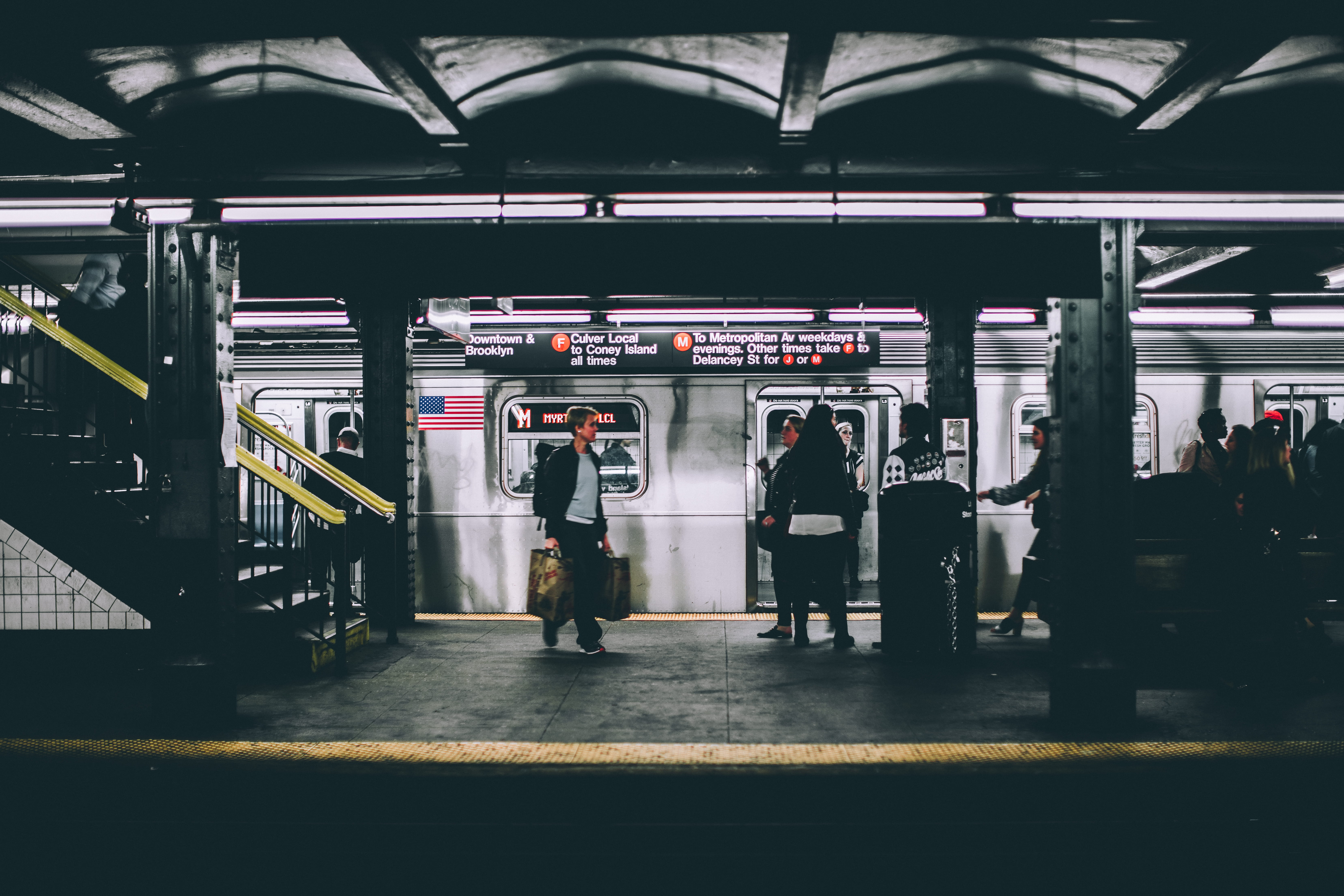 waiting, women, train station, downtown, transportation, mode of transportation, passenger, new york, subway station, work, real people, beside, text, near, HD Wallpaper