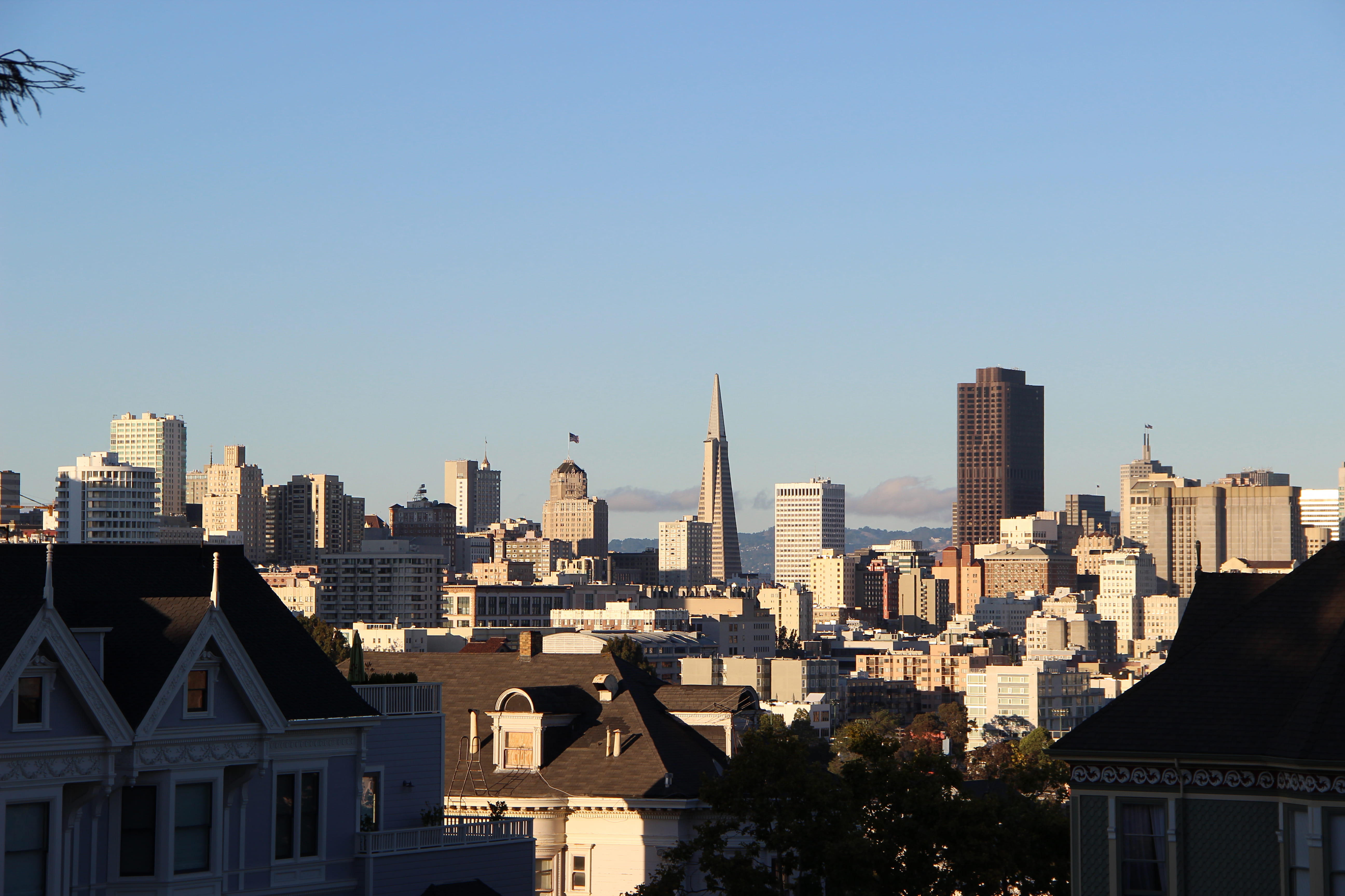 city, spire, modern, tall - high, tourism, outdoors, settlement, skyscraper, building, big, sunlight, nature, no people, day, united states, built structure, HD Wallpaper