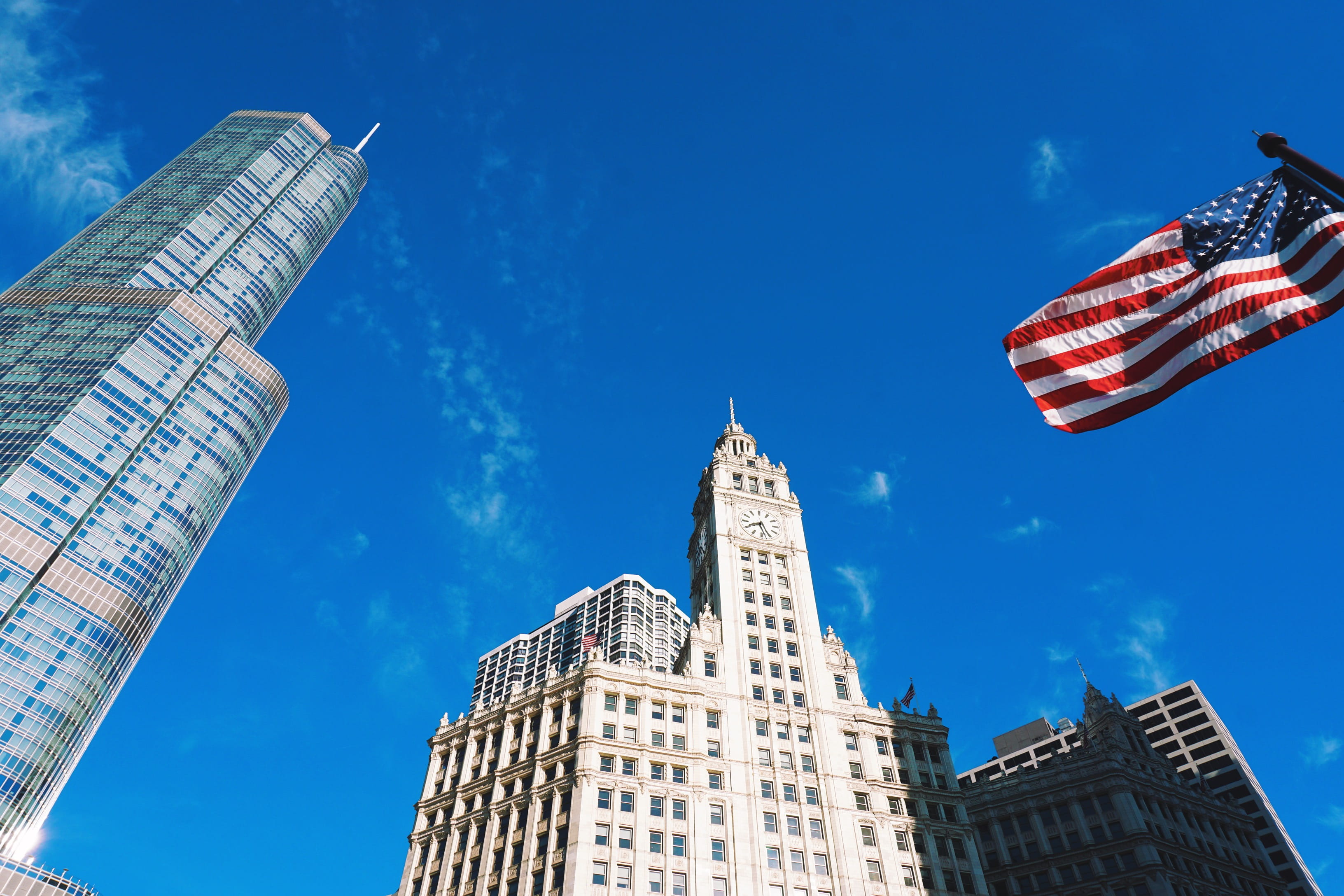 sky, travel destinations, built structure, chicago, outdoors, tower, government, american flag, trump tower, united states, independence, patriotism, america, HD Wallpaper