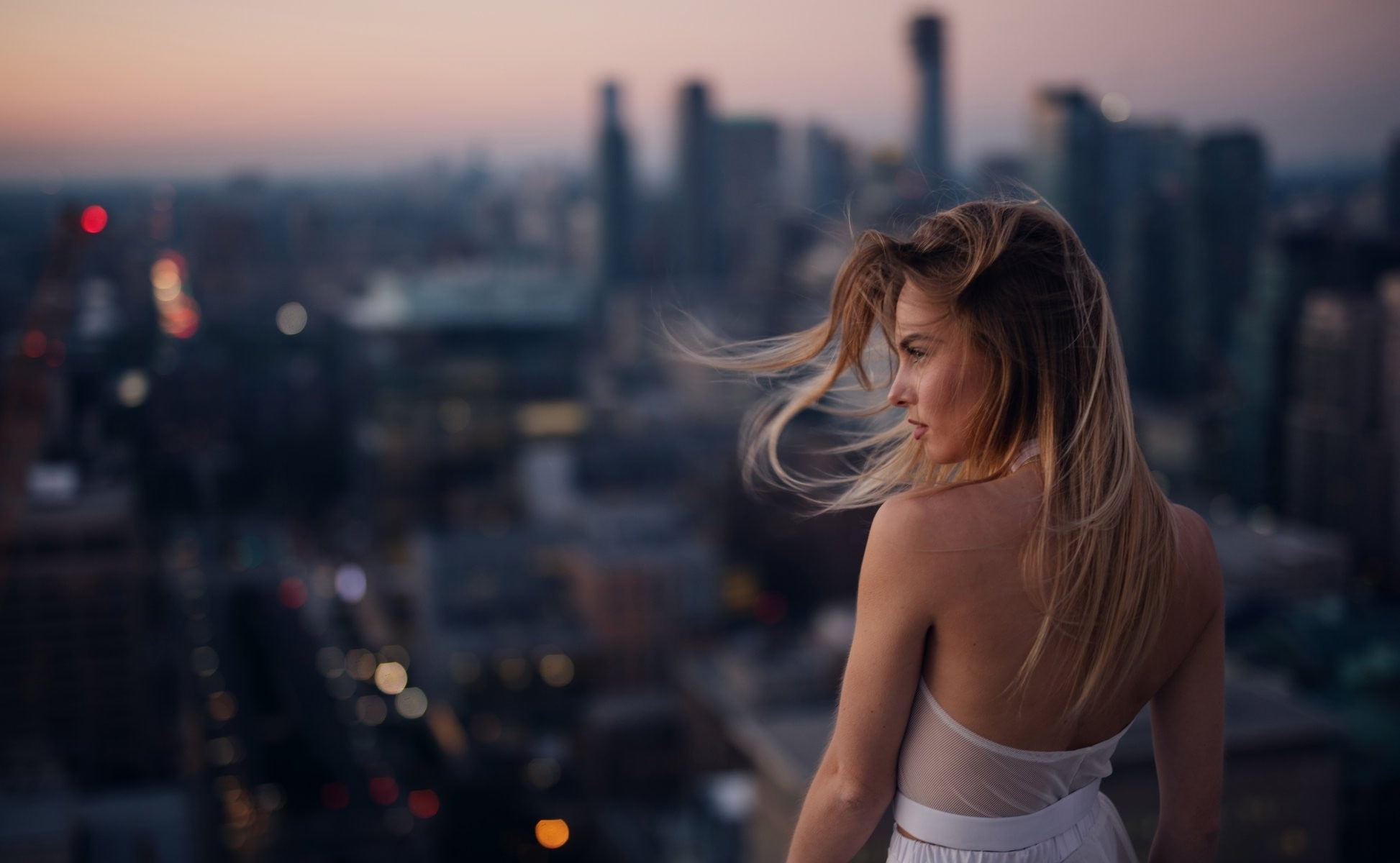 rooftops, looking away, windy, Jesse Herzog, bare shoulders, women, city, 1080P, back, blonde, HD Wallpaper