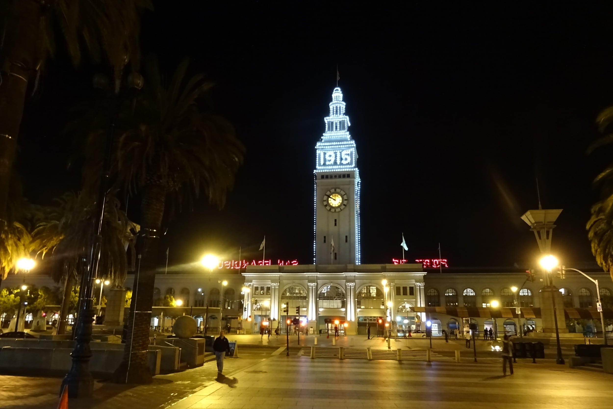 architecture, travel, night, illuminated, tower, tree, waterfront, ferry building, incidental people, government, attraction, street, tourism, light, palm tree, HD Wallpaper