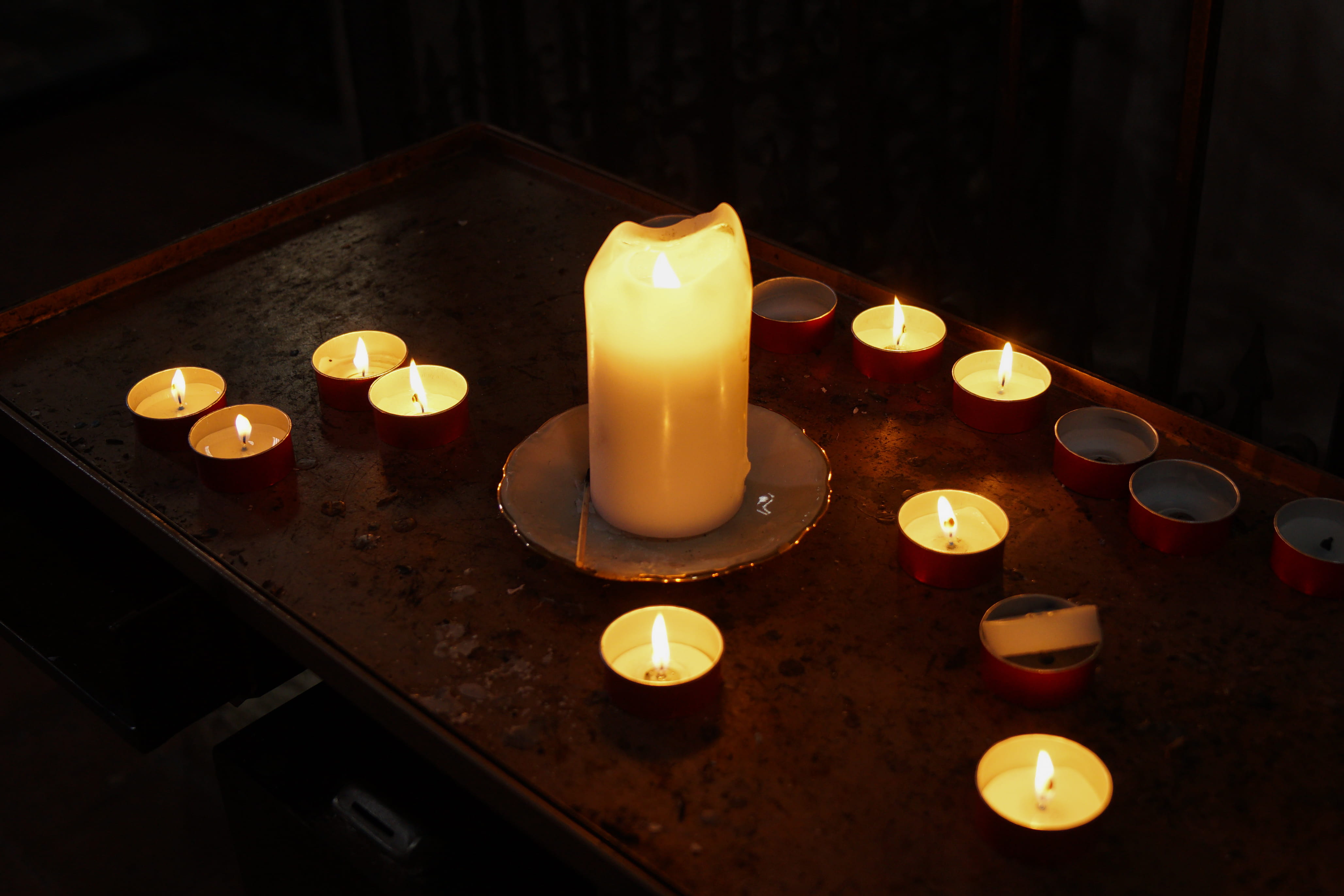 high angle view, labyrinth, religion, candle, maze, 4K, plant, illuminated, close-up, flower, burning, dahlia, incense, dark, blossom, fire, fire - natural phenomenon, HD Wallpaper
