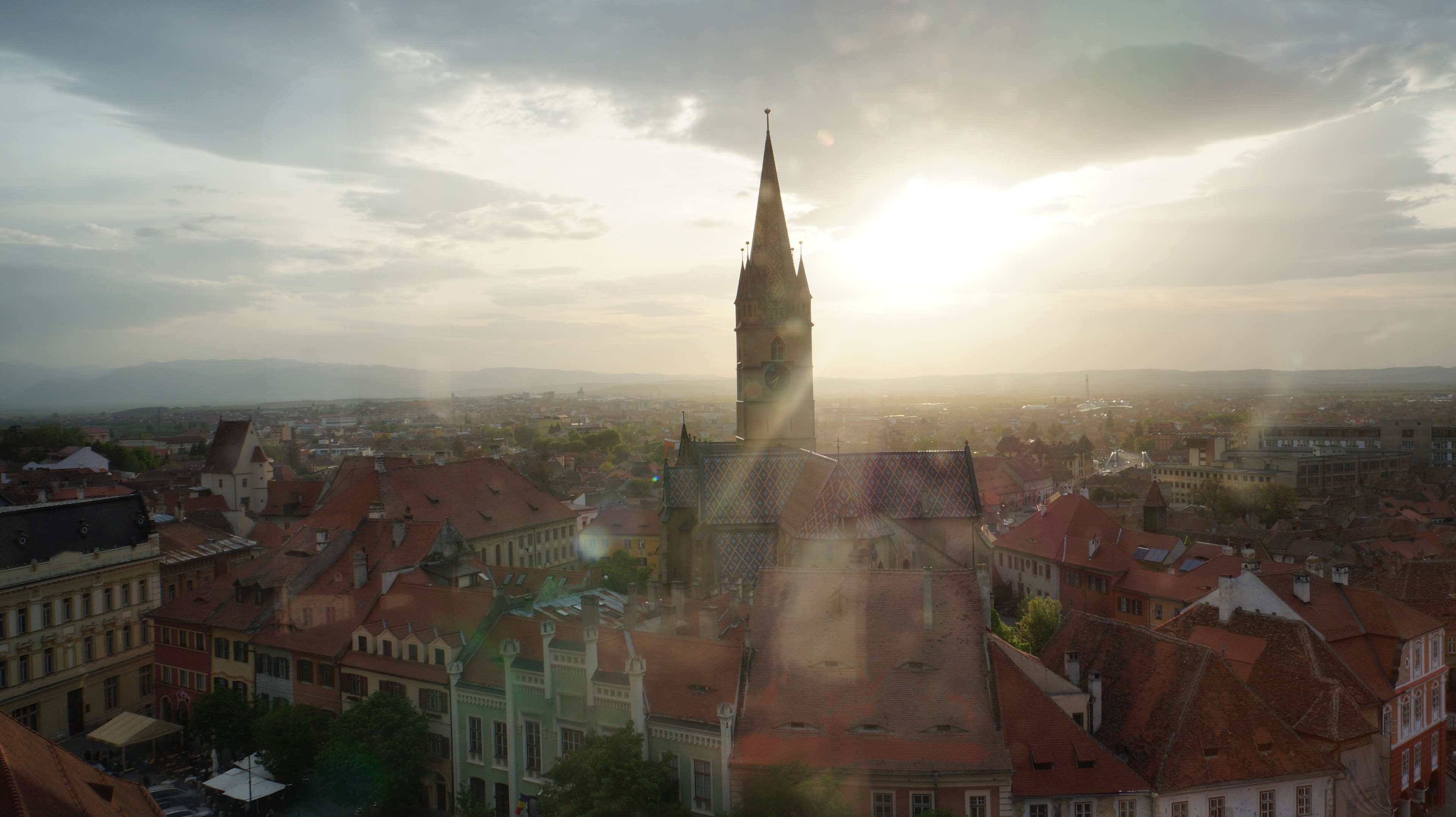 residential district, architecture, outdoors, cloud - sky, building exterior, spire, day, oldtown, 4K, religion, townscape, rooftops, high angle view, HD Wallpaper