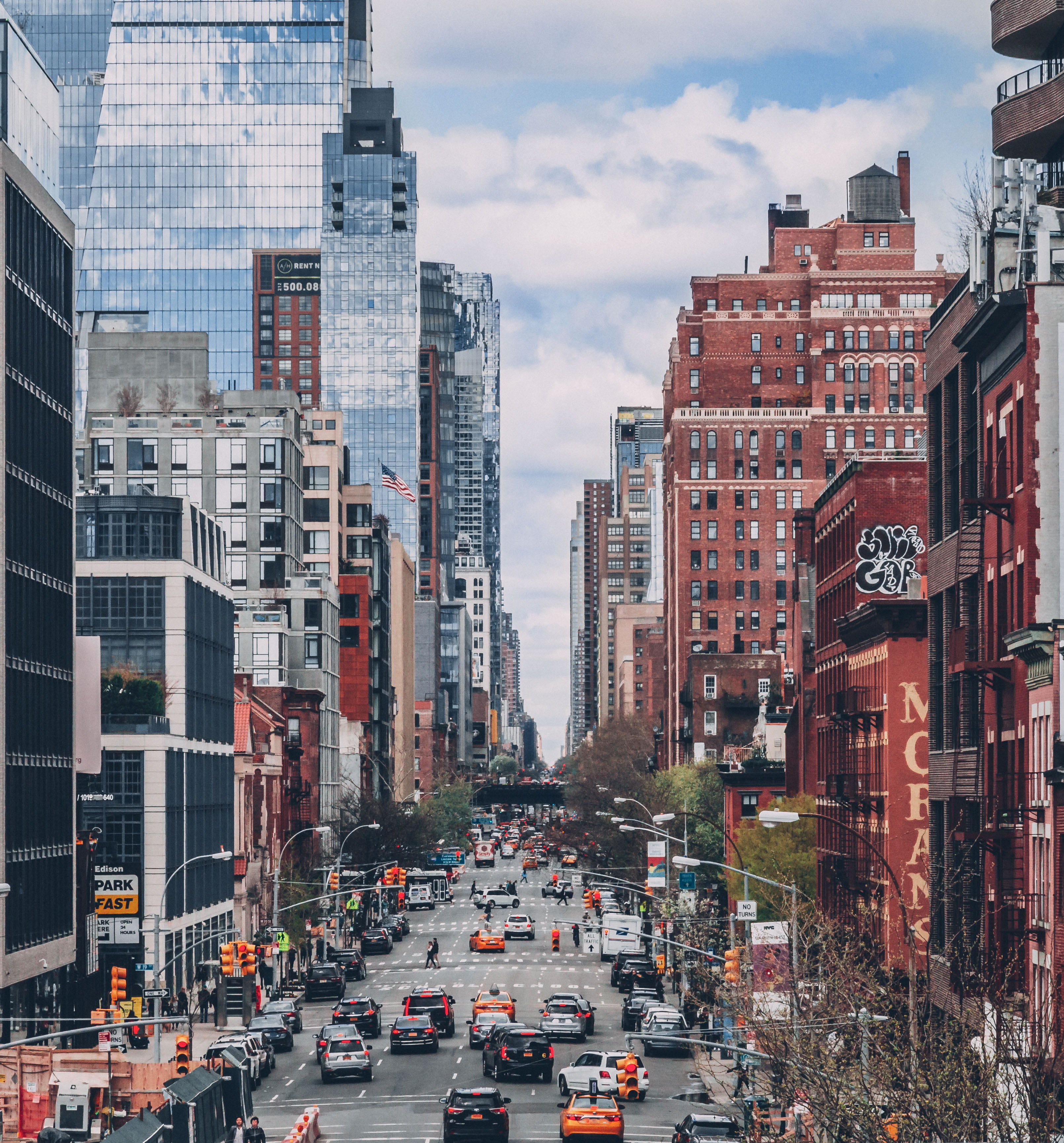 modern, building exterior, commuters, built structure, land vehicle, vehicles, apartment, patterns, skyline, outdoors, incidental people, sight, cityscape, Phone HD Wallpaper