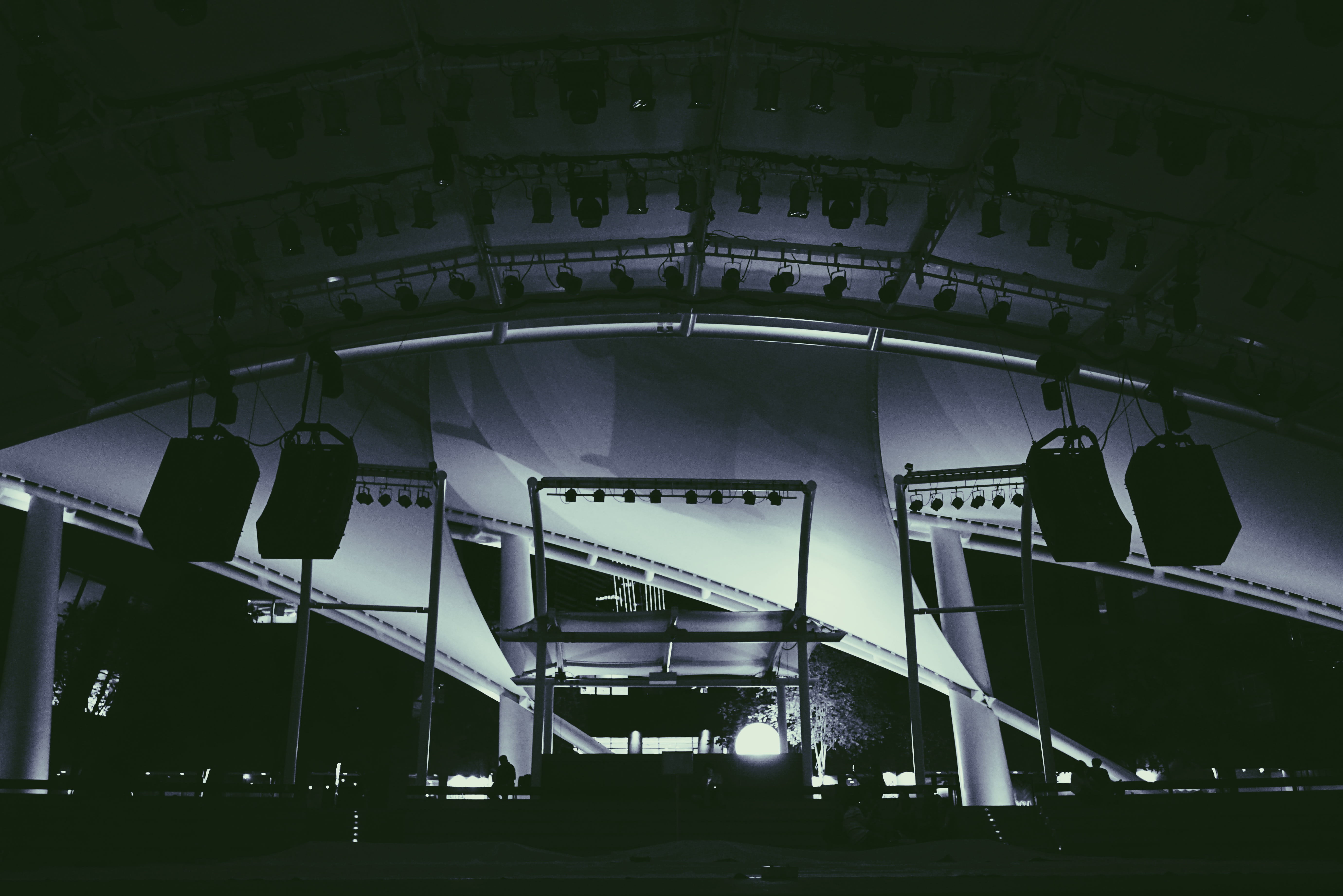 railing, ceiling, sound systems, outdoors, connection, built structure, travel, 5K, lighting equipment, concert, stage, singapore, light, lighting, bridge, HD Wallpaper