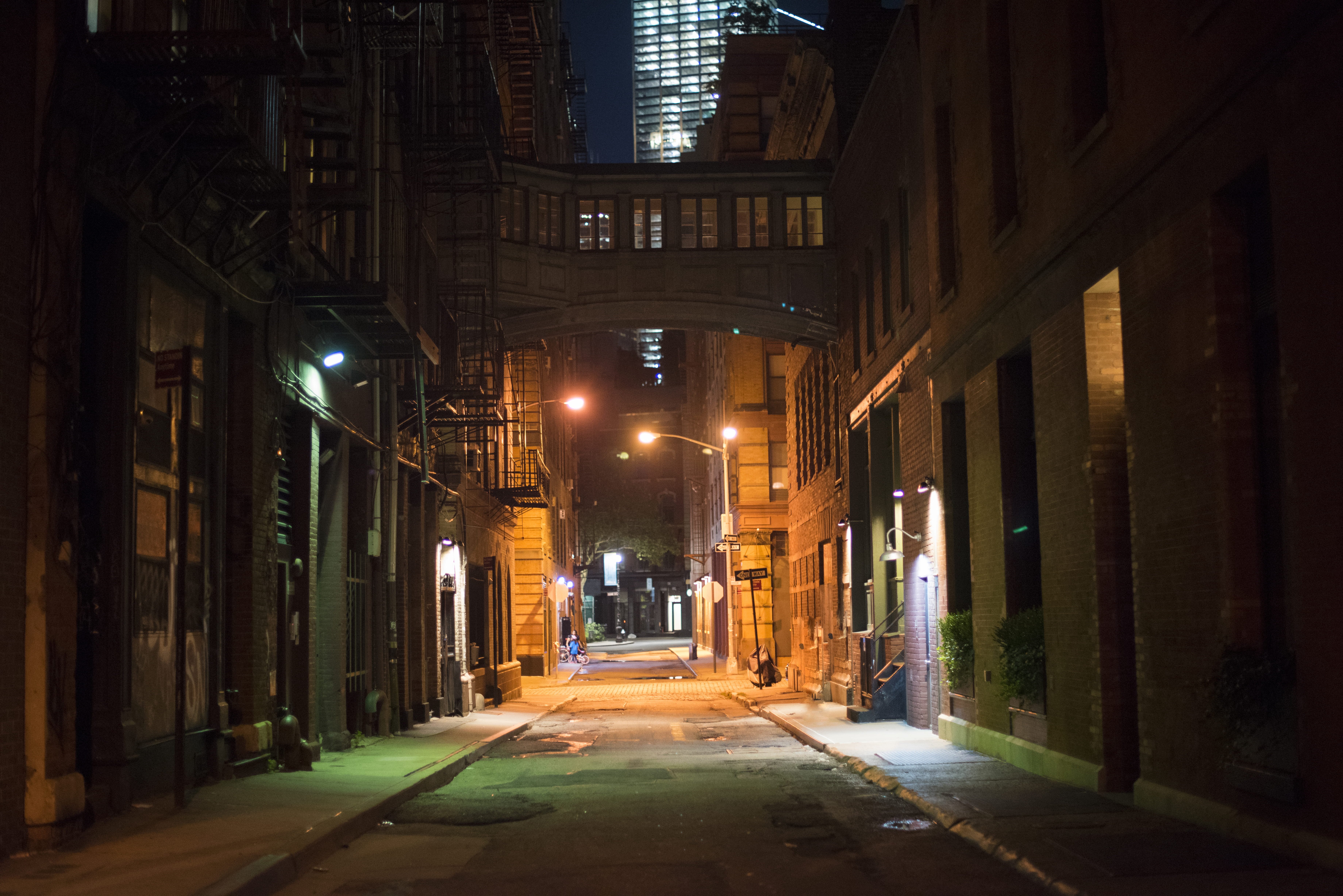 bike, street light, signs, outdoors, night, gotham, spot, the way forward, 5K, building exterior, perspective, diminishing perspective, united states, HD Wallpaper