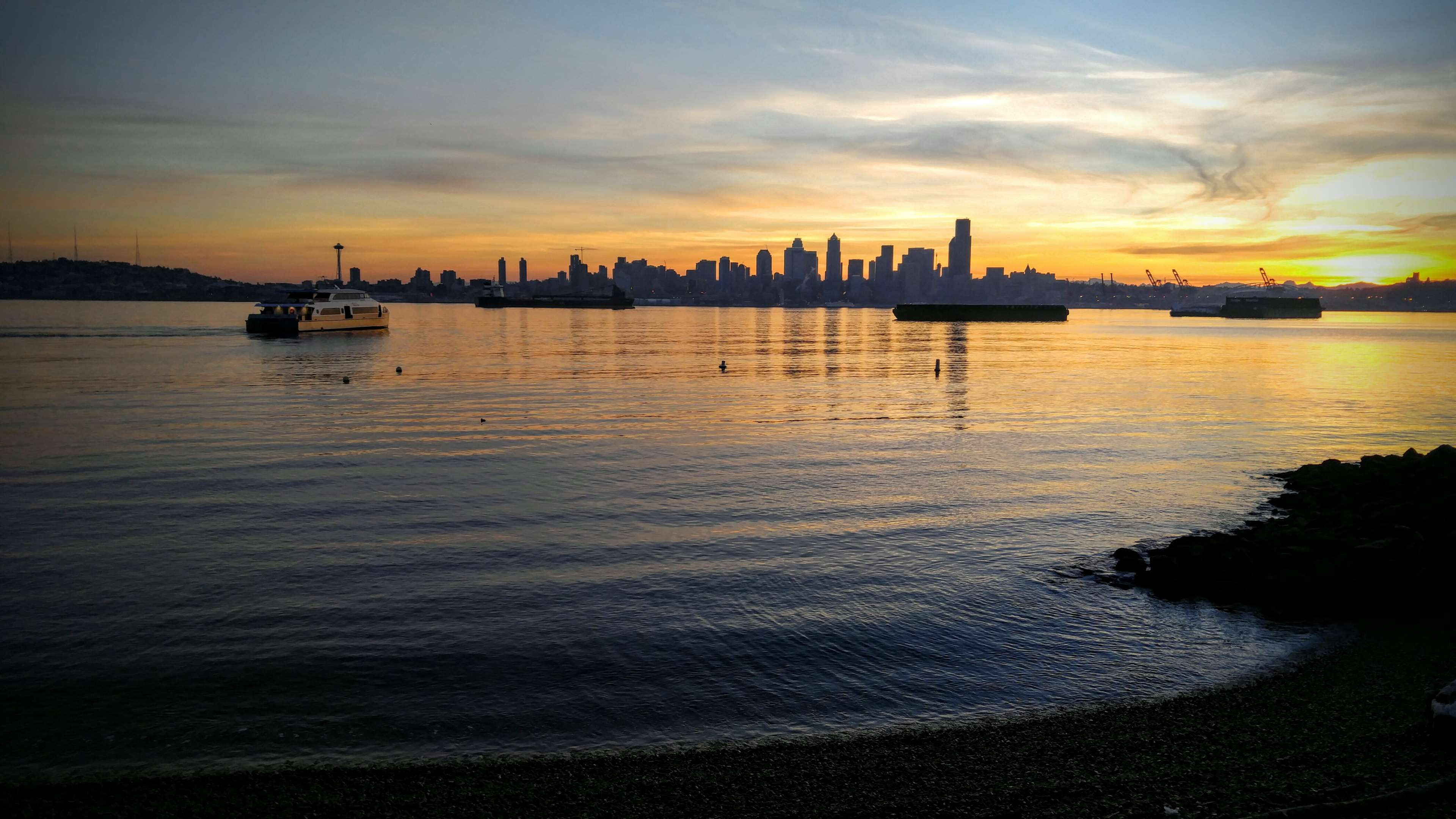 seattle water taxi, built structure, building exterior, architecture, silhouette, boats, nautical vessel, transportation, skyline, water, city, cloud - sky, HD Wallpaper