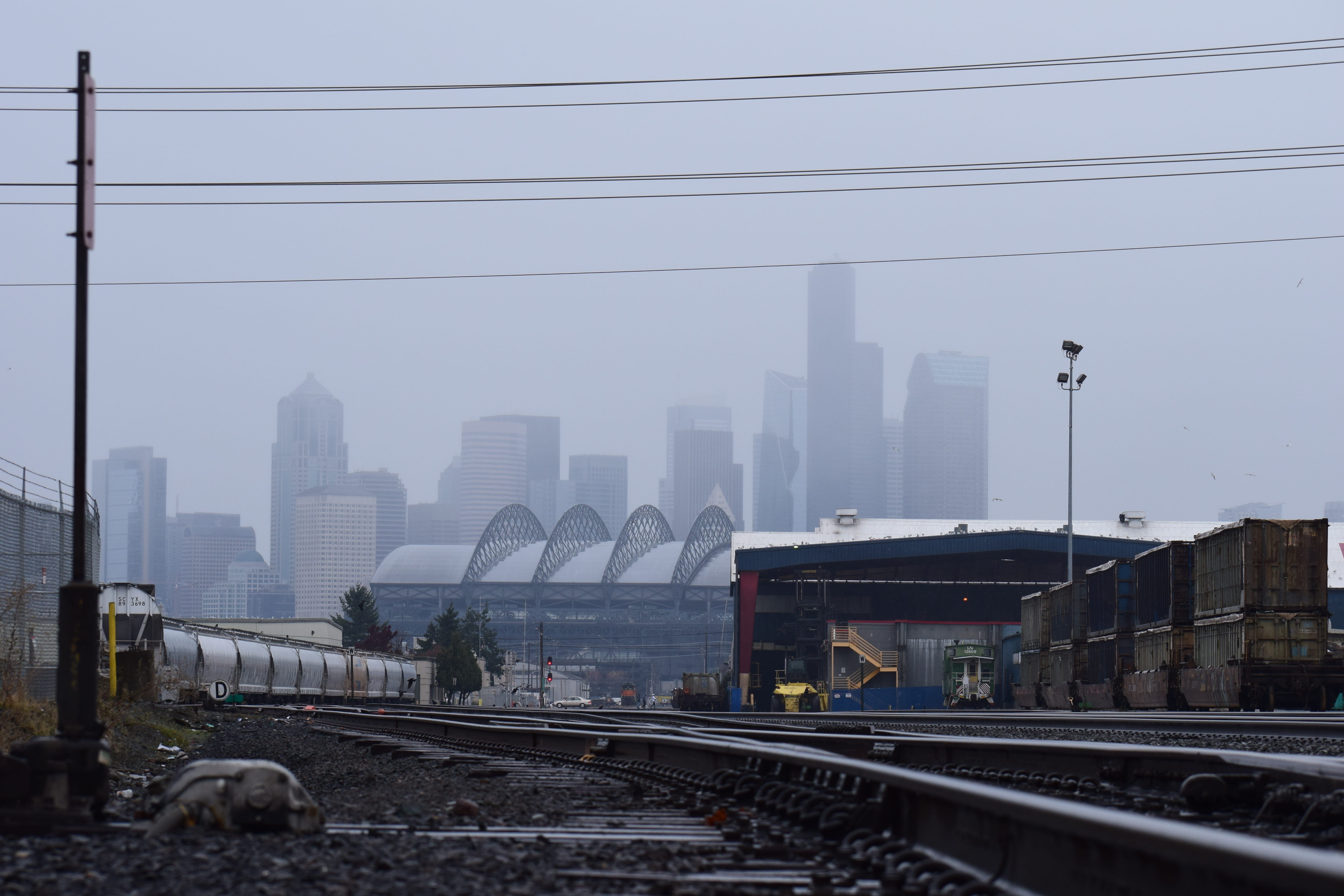 seatown, mist, architecture, track, washington, environment, urban, sports, power supply, foggy, outdoors, outdoor, mode of transportation, day, cable, HD Wallpaper