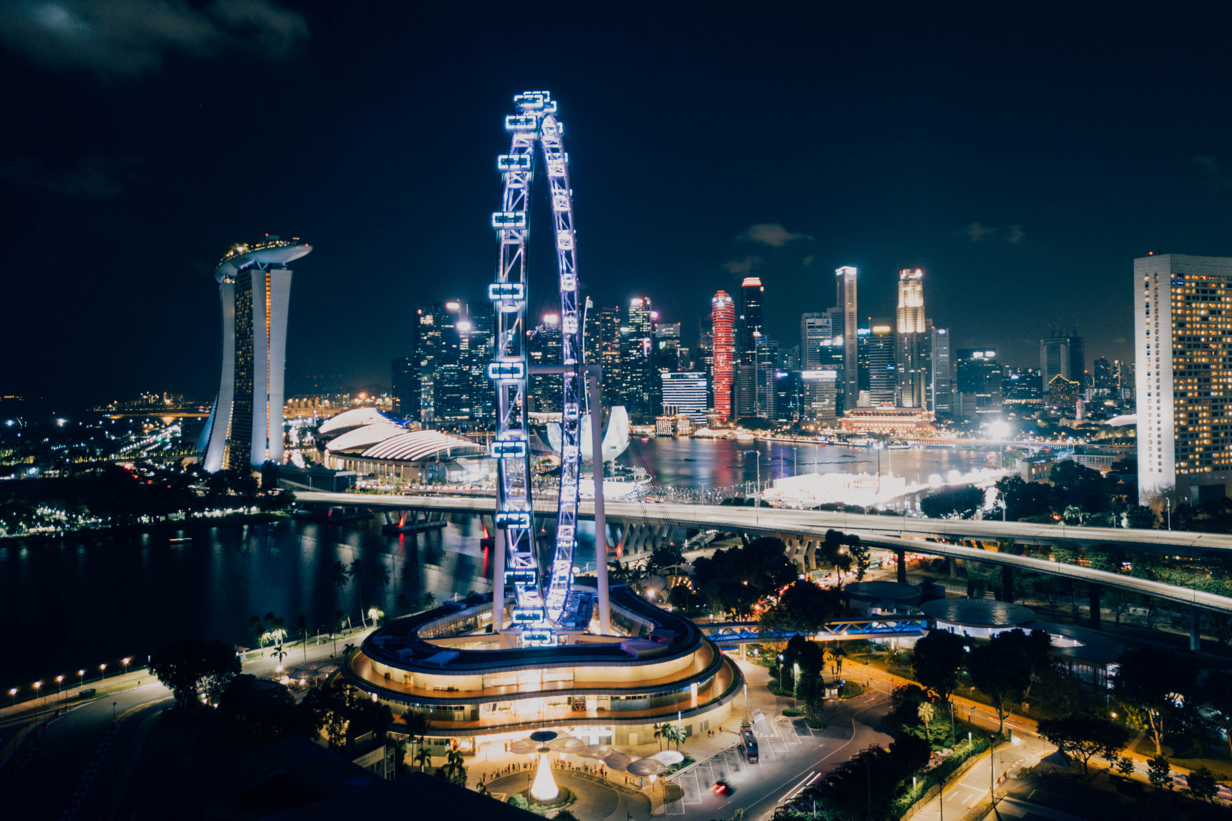 landscape, tall - high, nature, urban, built structure, office building exterior, singapore flyer, transportation, connection, metropolis, modern, ferris, HD Wallpaper
