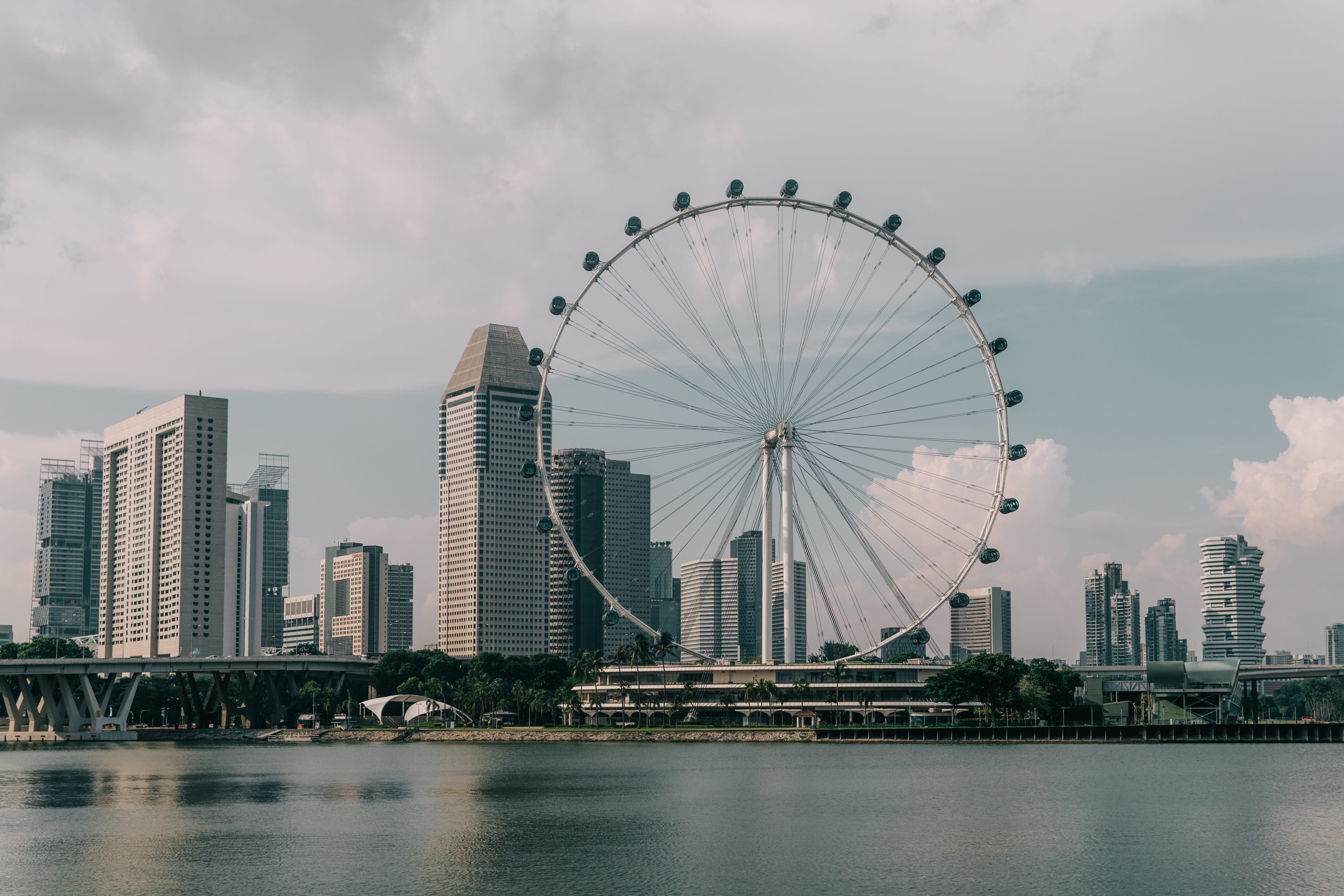 no people, cityscape, city, urban, sky, ferris wheel, skyline, outdoors, modern, office building exterior, ferris, architecture, amusement park ride, travel destinations, HD Wallpaper