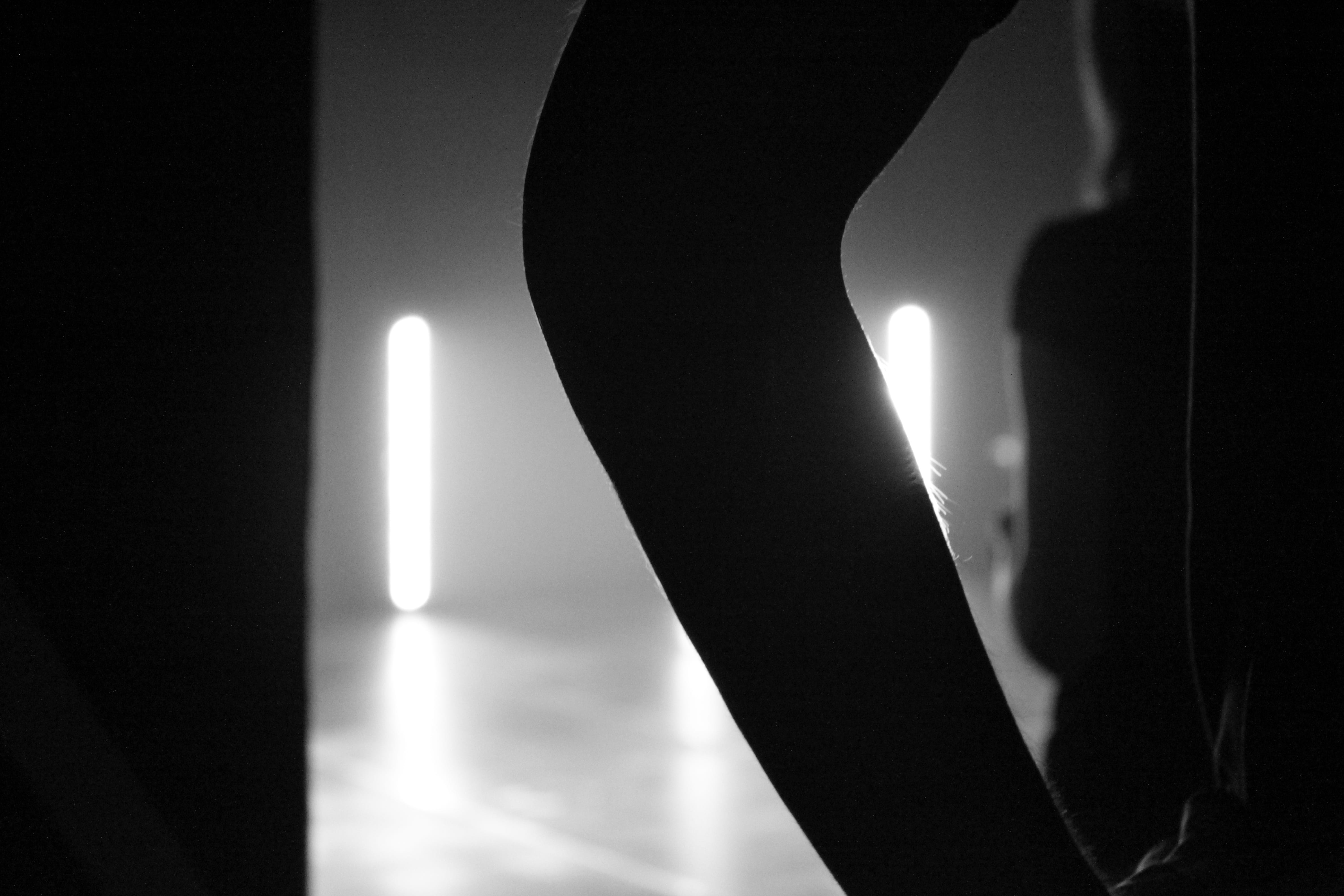 limb, occur, nerves, voltage, human limb, close-up, music, electricity, body part, technology, lighting equipment, silhouette, goose bumps, backstage, side view, HD Wallpaper
