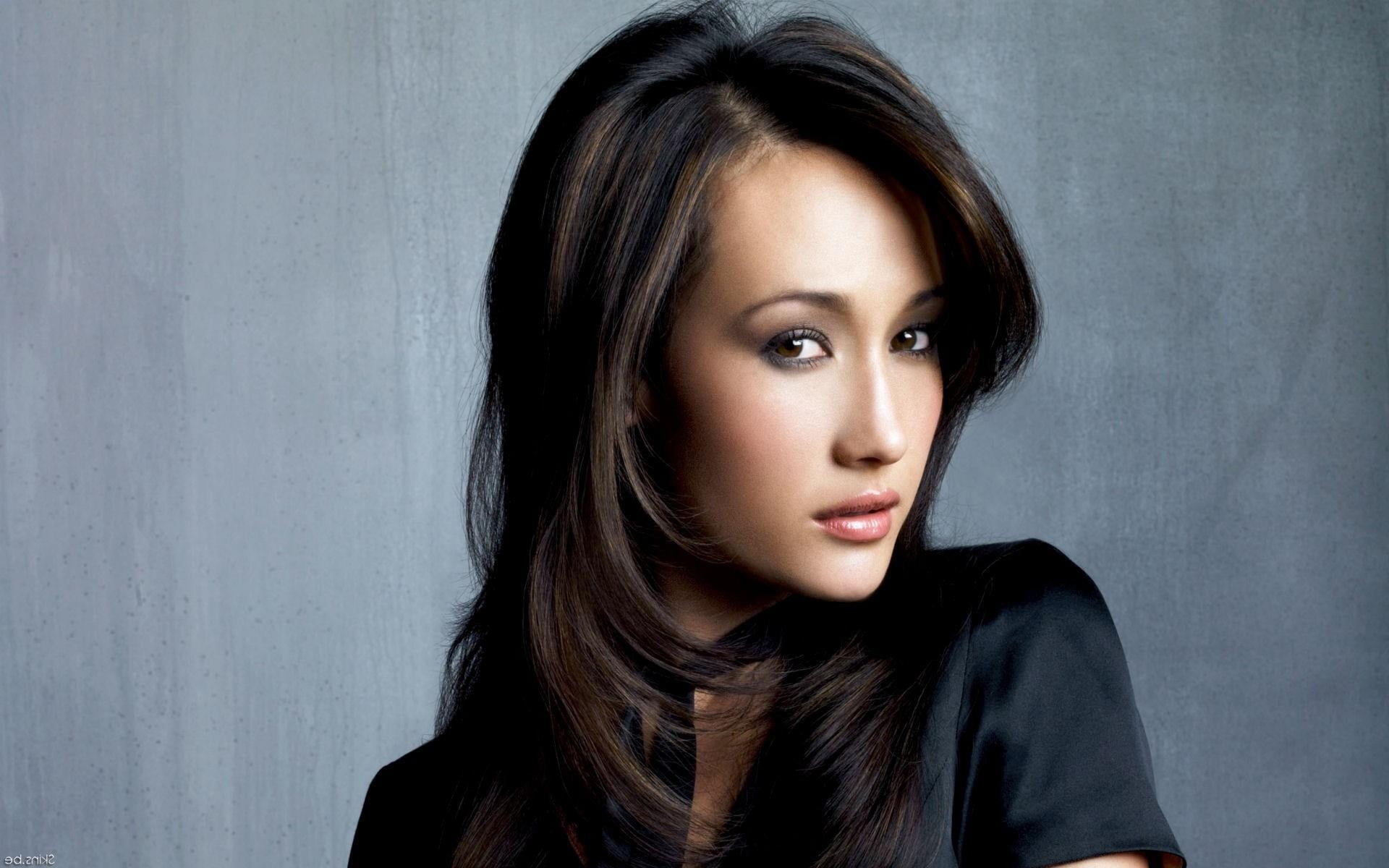 wall - building feature, hairstyle, actress, indoors, human face, adult, celebrity, young adult, looking at viewer, beautiful woman, real people, portrait, HD Wallpaper