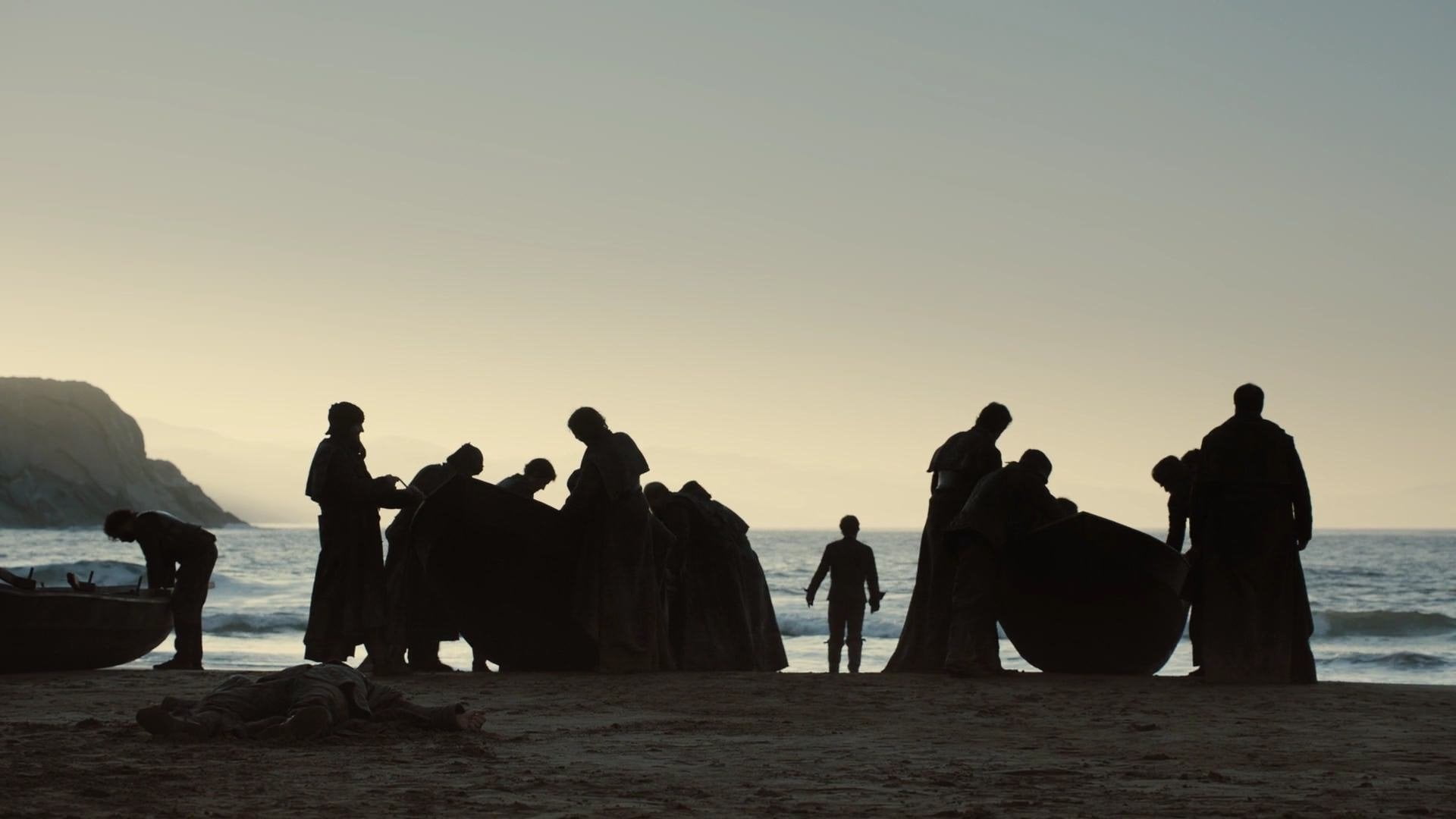 1080P, beach, large group of people, Game Of Thrones, clear sky, water, leisure activity, land, men, sea, Theon Greyjoy, group of people, lifestyles, nature, HD Wallpaper
