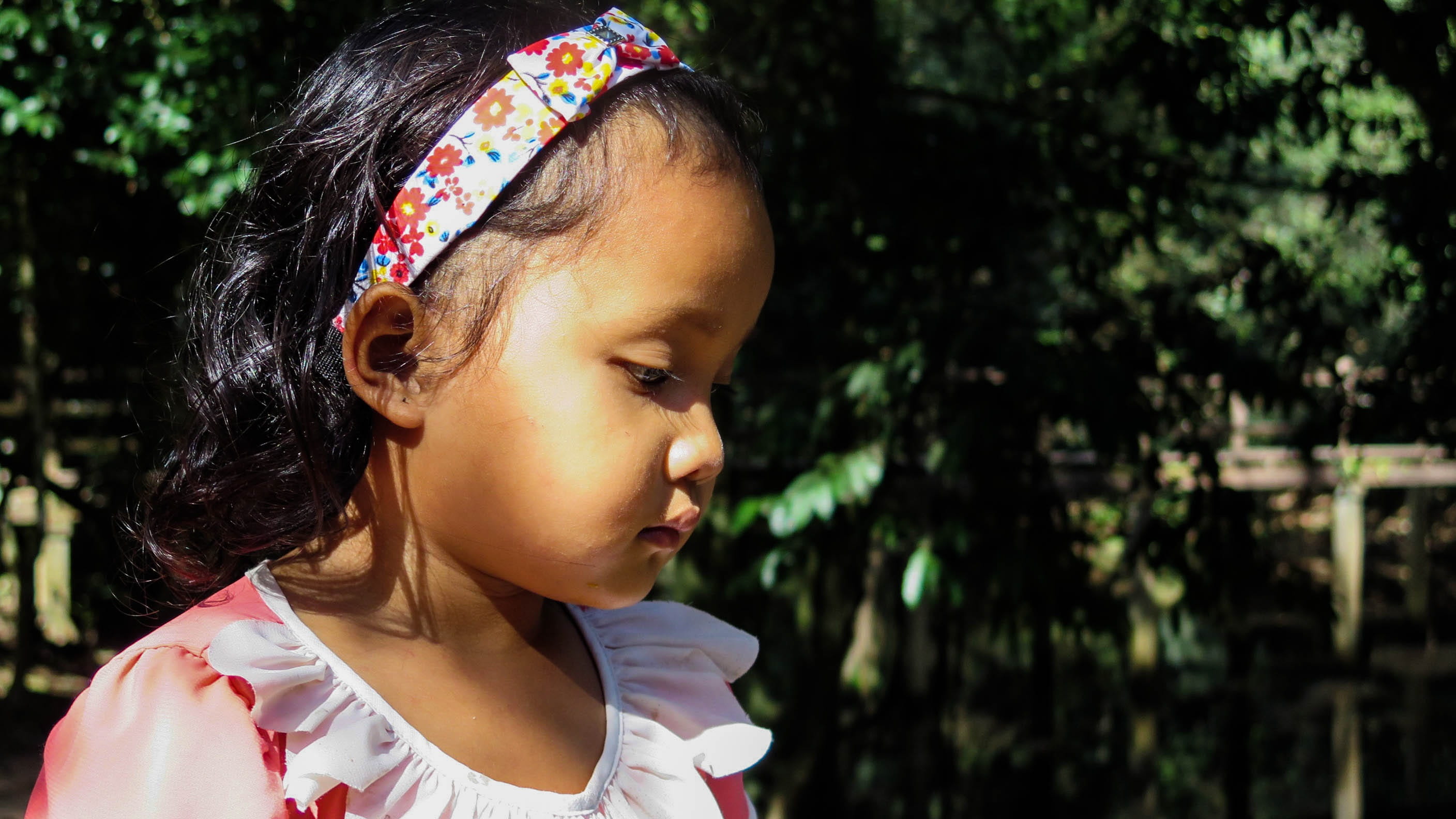 angkor, one person, temple, outdoors, portrait, temple complex, hairstyle, ta prohm, cute, hair, females, child, looking, tree, root, focus on foreground, HD Wallpaper