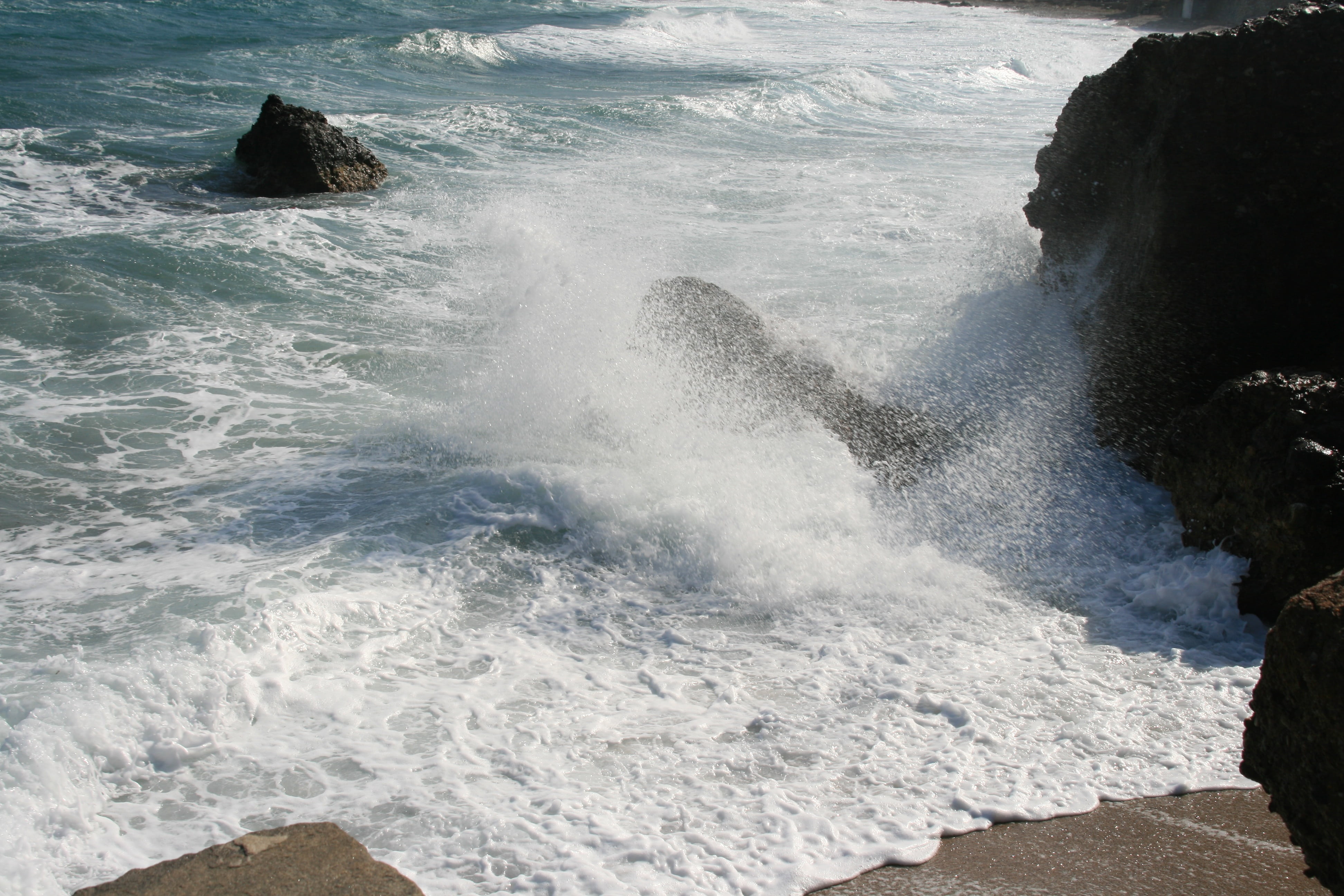 surfing, splashing, nature, solid, beach, aquatic sport, the mediterranean sea, crash, beauty in nature, motion, power, rock - object, scenics - nature, HD Wallpaper