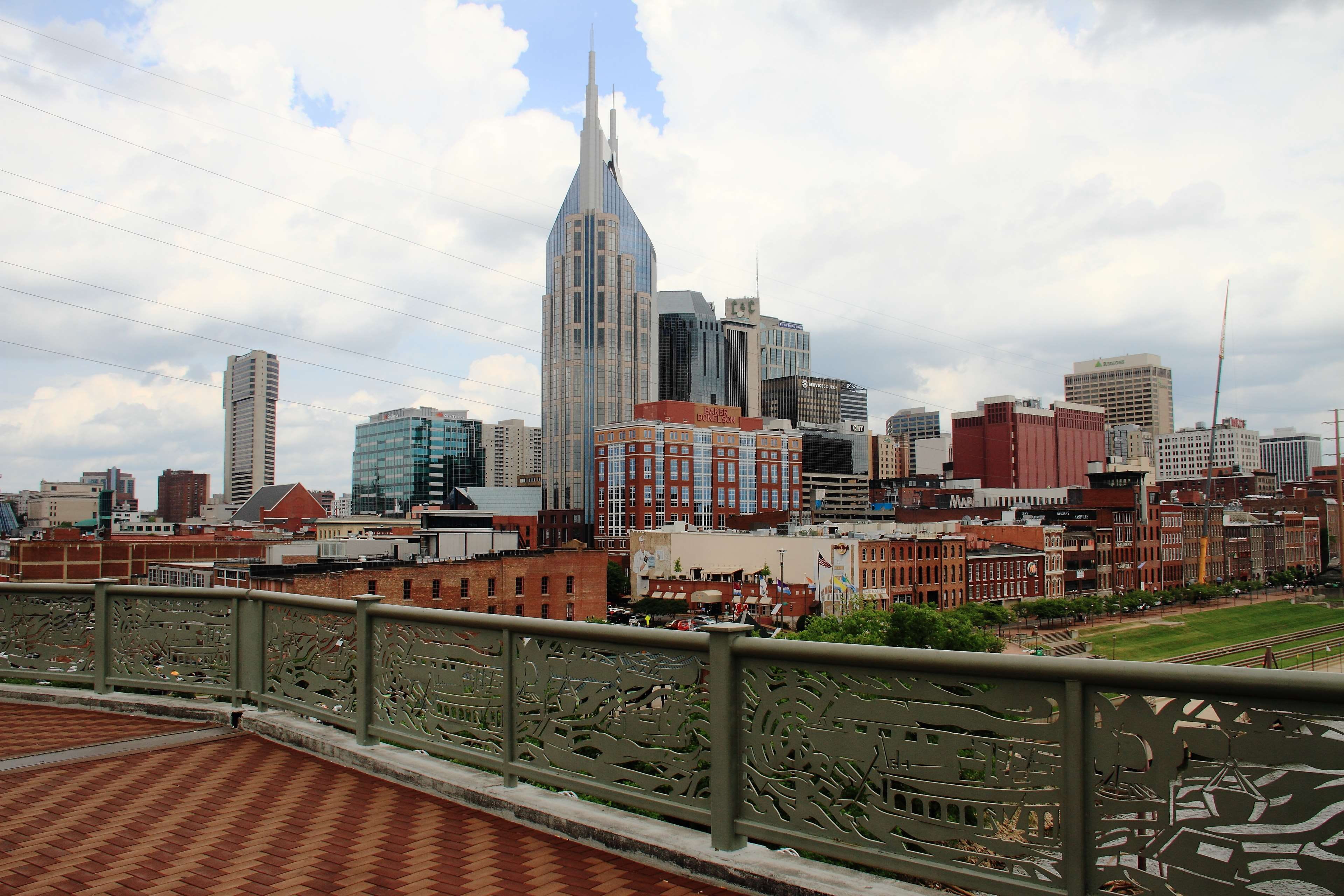 architecture, building exterior, tall - high, sky, nashville, 4K, landscape, day, bridge, downtown, city, office building exterior, cityscape, building, HD Wallpaper
