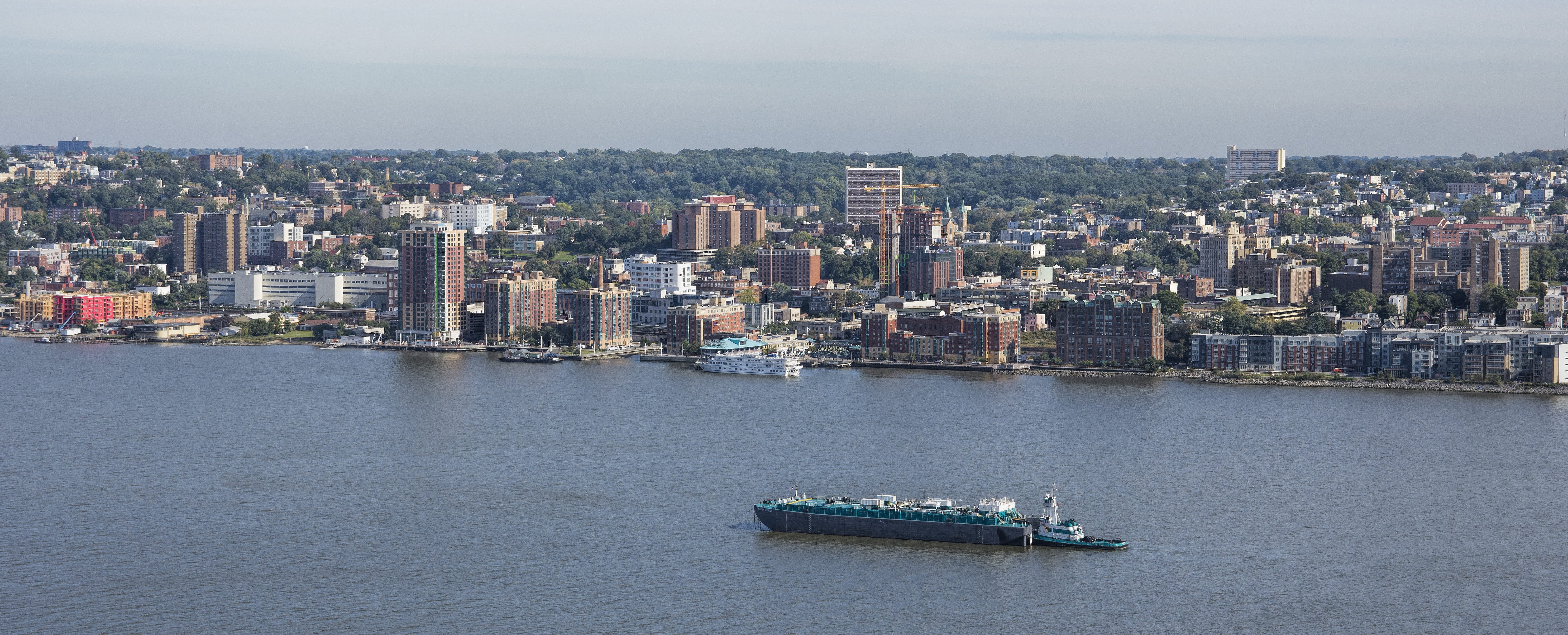 river, built structure, mode of transportation, skyscraper, water, office building exterior, shipping, city, yonkers, boat, outdoors, riverfront, architecture, HD Wallpaper