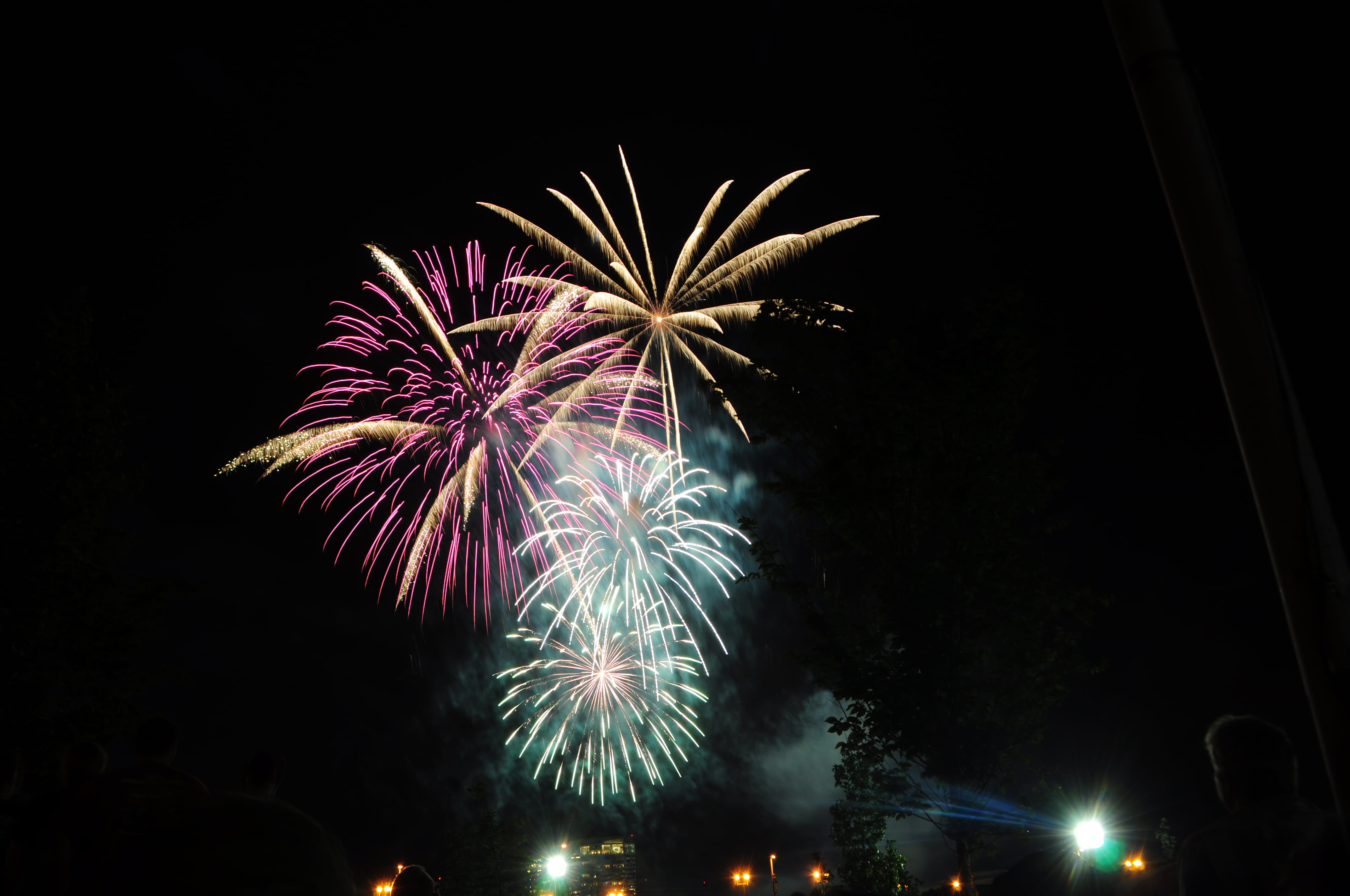 firework, exploding, battelle riverfront park, multi colored, arts culture and entertainment, no people, firework - man made object, illuminated, light, HD Wallpaper