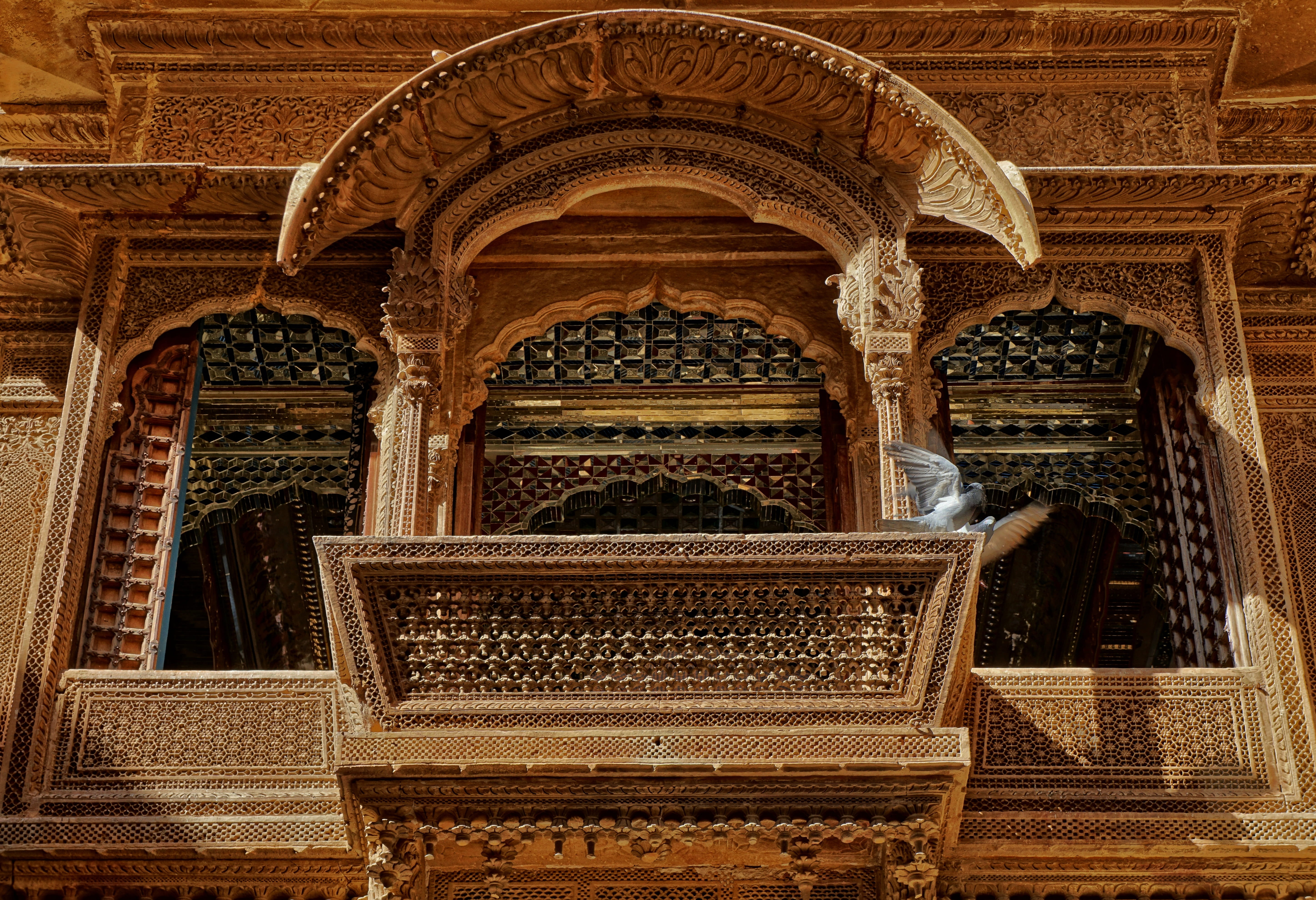 haveli, ornament, ornate, ornaments, historic center, place of worship, day, historically, no people, wood, history, house, window, art and craft, oriental, HD Wallpaper