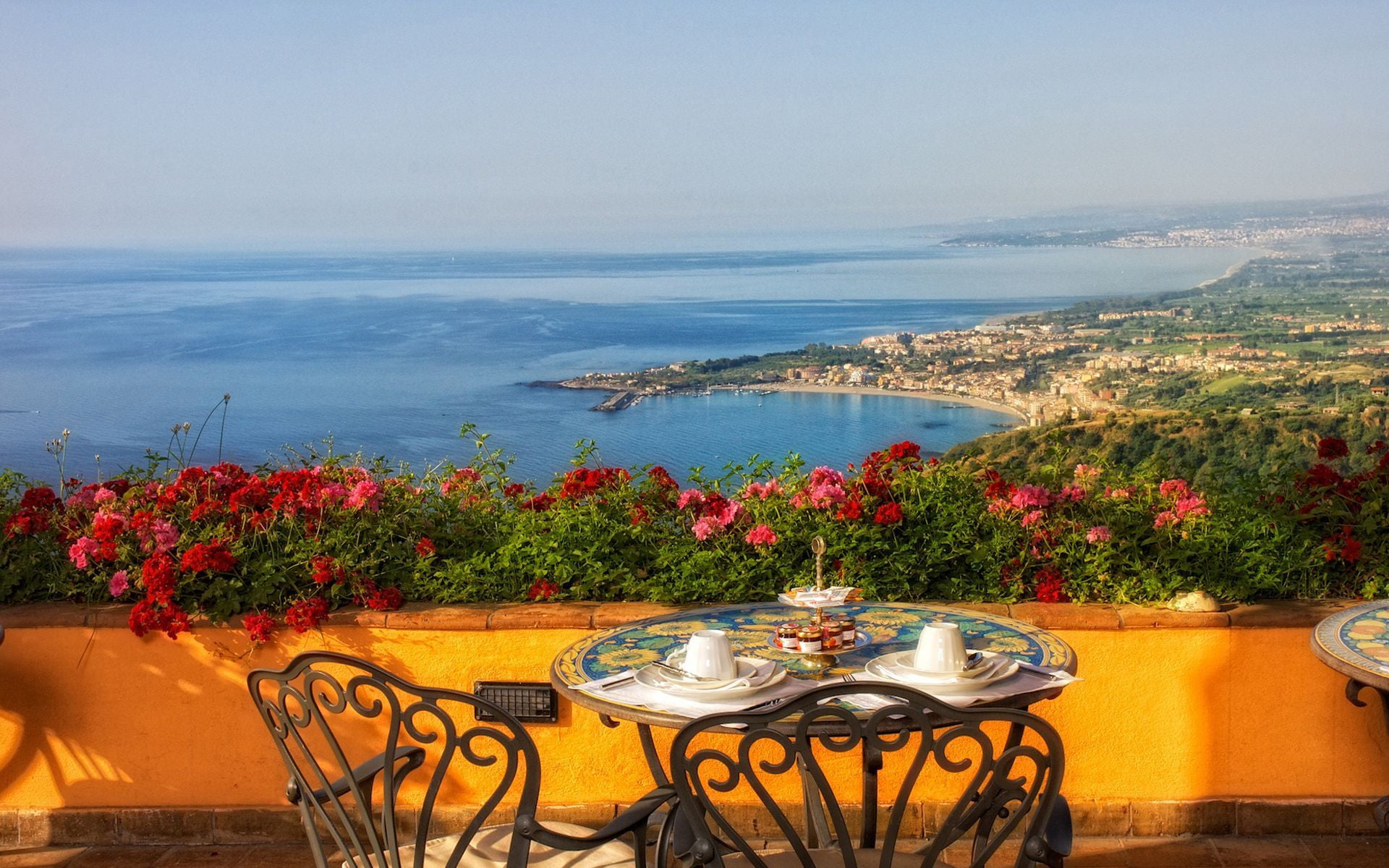 greece, town, flowers, restaurant, romance, coastline, flower, lake, beauty in nature, europe, terrace, sea, ceramic, house, day, crockery, flowering plant, HD Wallpaper