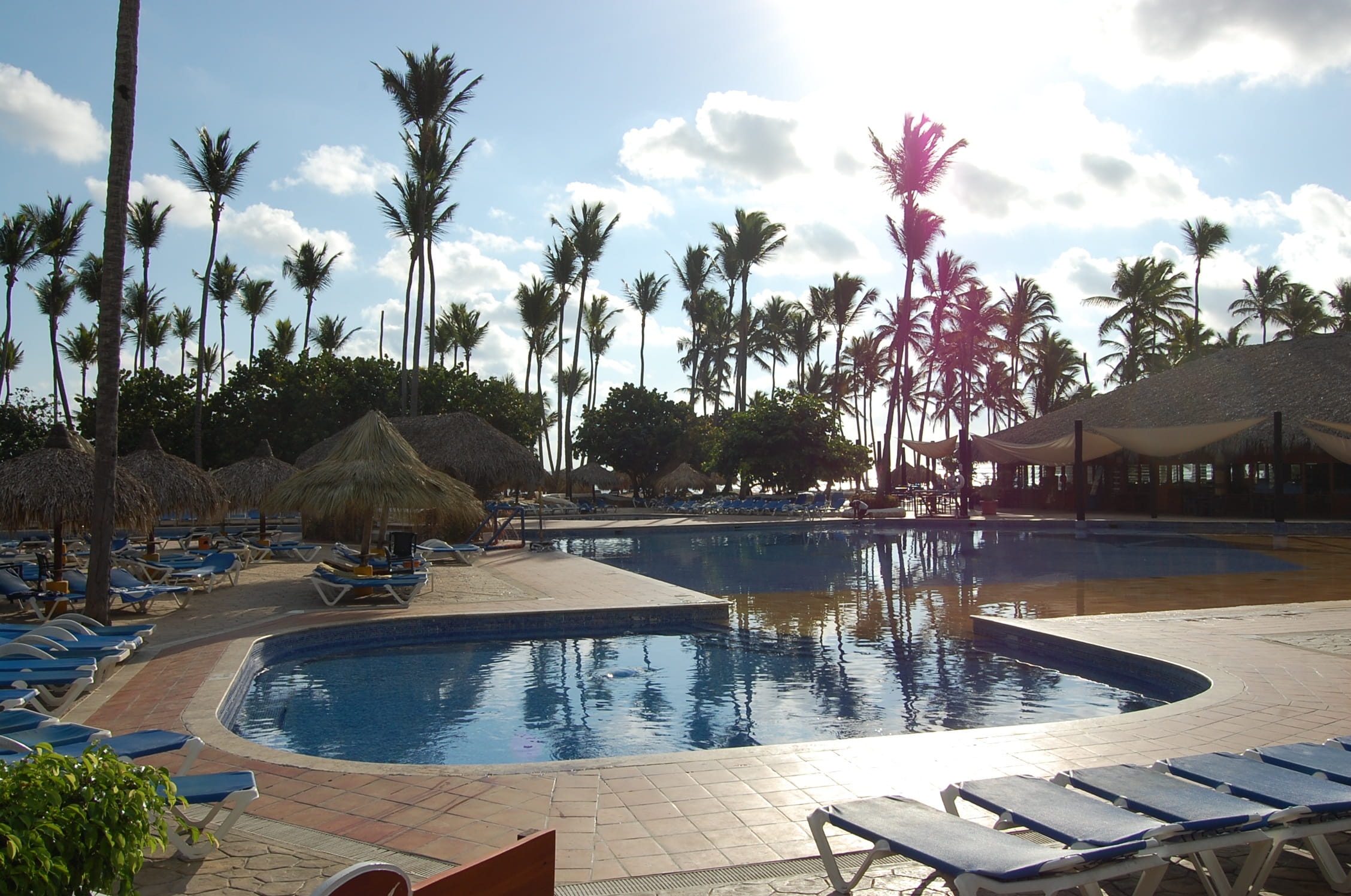 sky, beauty in nature, pool, dominican republic, punta cana, tropical climate, water, poolside, nature, tree, cloud - sky, palm tree, outdoors, incidental people, HD Wallpaper