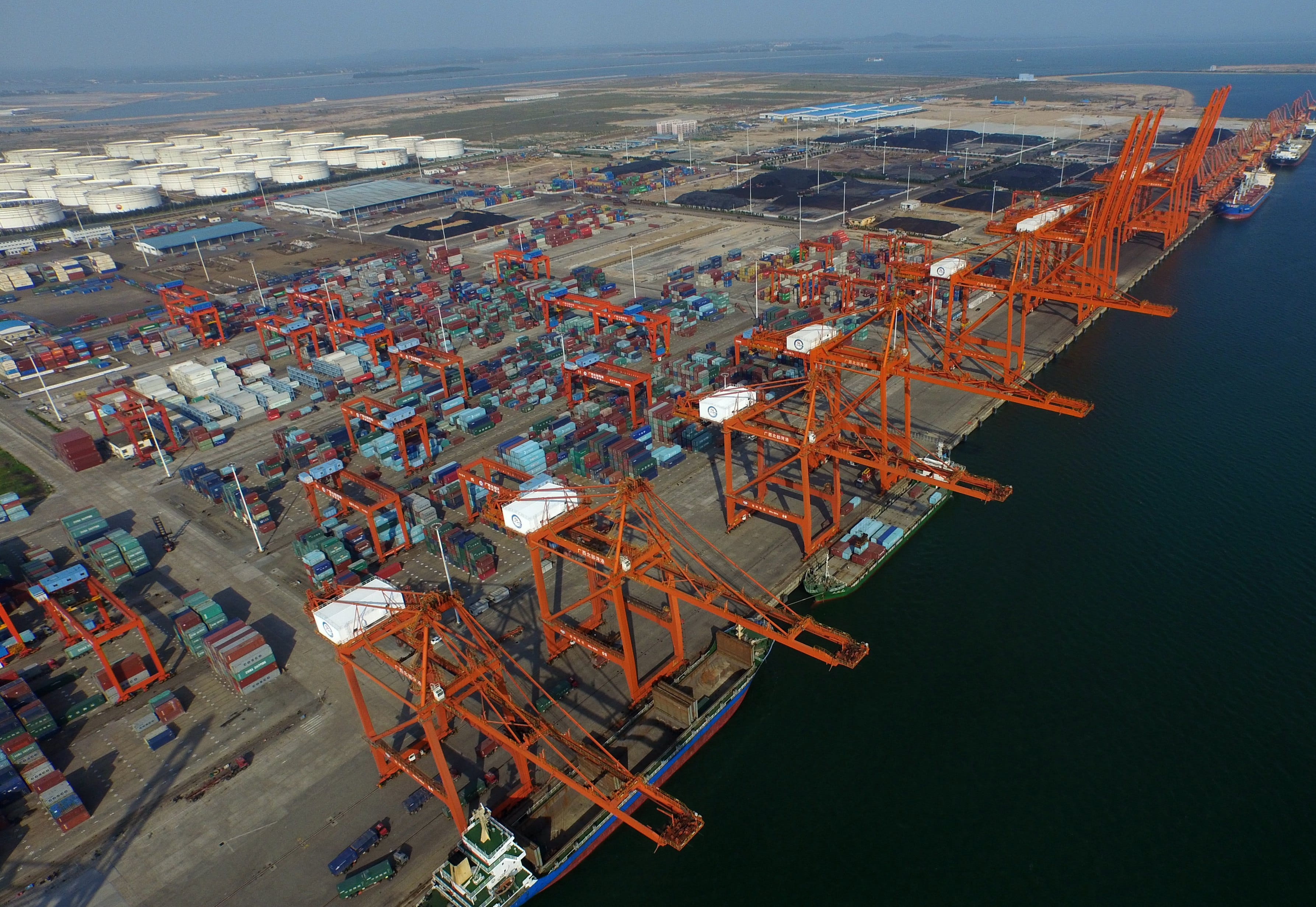 aerial view, outdoors, pier, pollution, no people, crane, nautical vessel, mode of transportation, industry, crane - construction machinery, freight transportation, HD Wallpaper