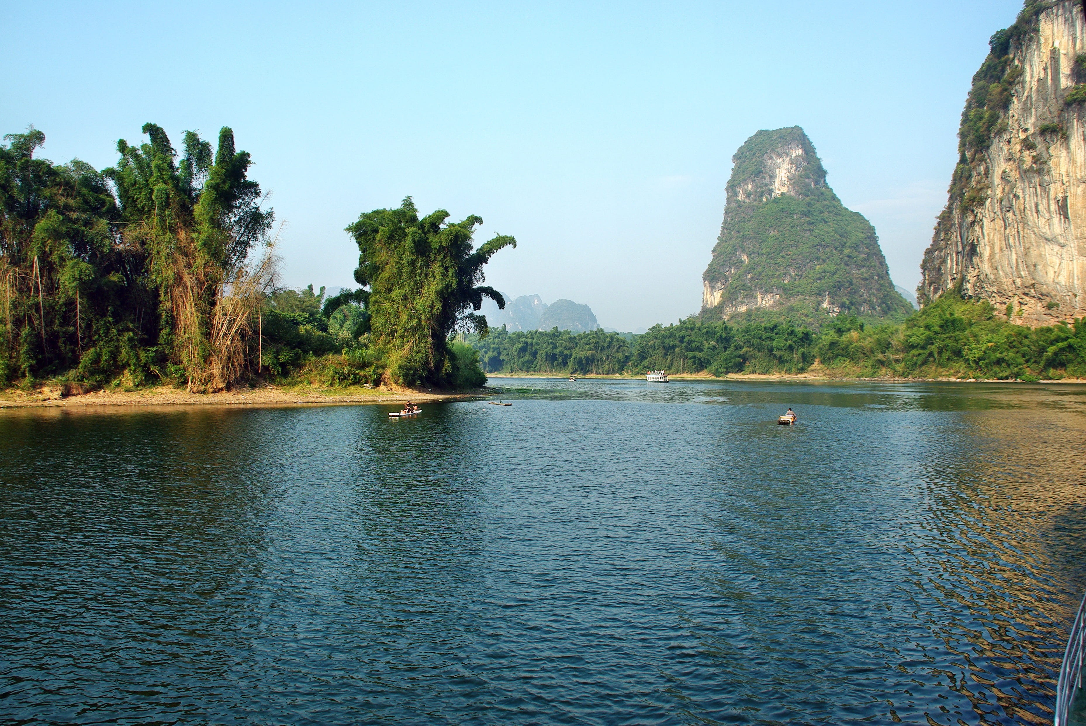 China, nature, outdoors, scenics - nature, Li River, Landscape, tranquil scene, day, tranquility, waterfront, plant, mountain, water, 2K, idyllic, travel destinations, HD Wallpaper