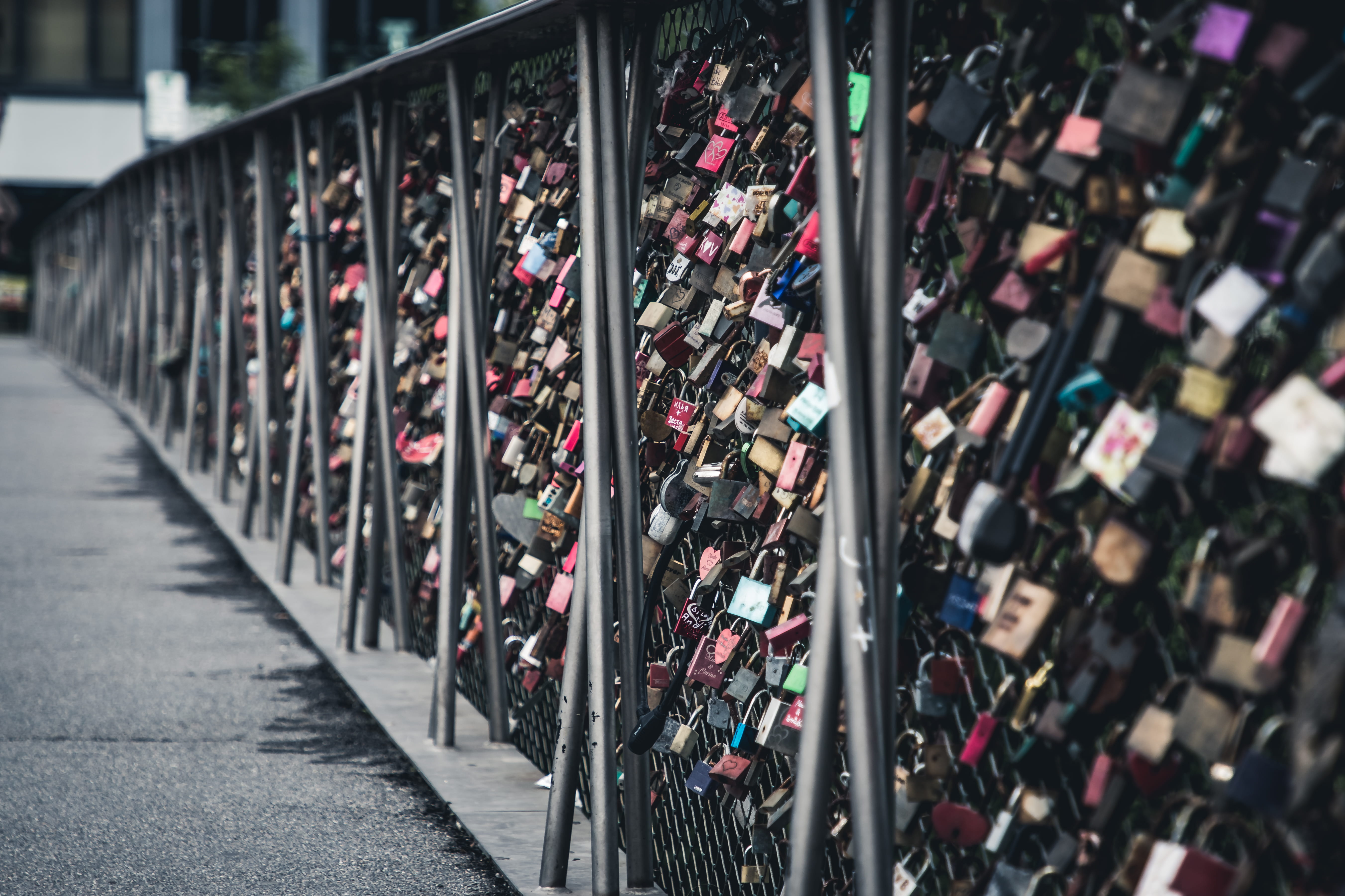 selective focus, bridge - man made structure, street, love lock, large group of objects, 5K, no people, bridge, symbol, padlock, city, eternity, heart, HD Wallpaper