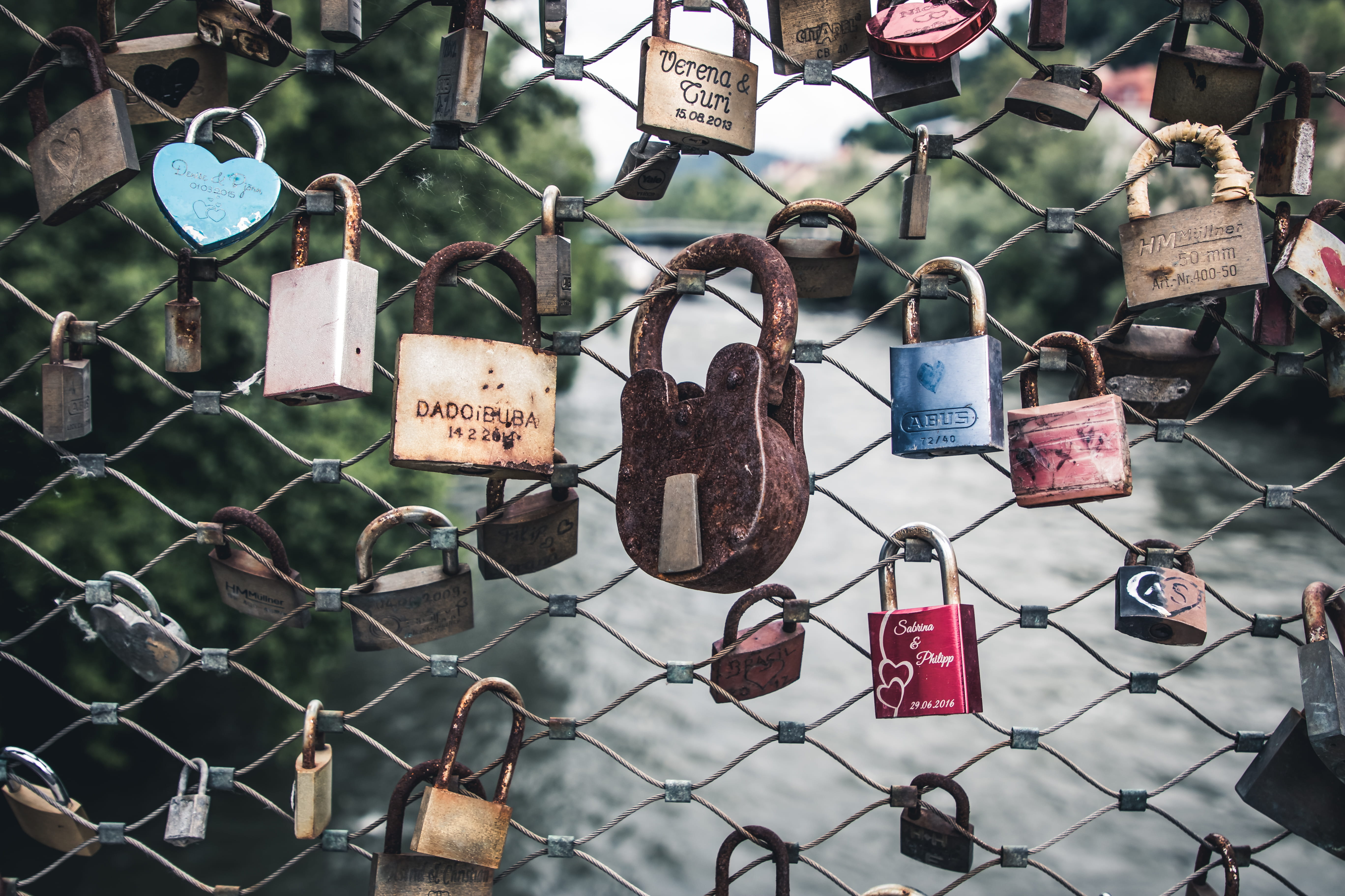 protection, outdoors, eternity, safety, 5K, chainlink fence, day, boundary, message, fence, street, security, hanging, hope - concept, sidewalk, text, HD Wallpaper