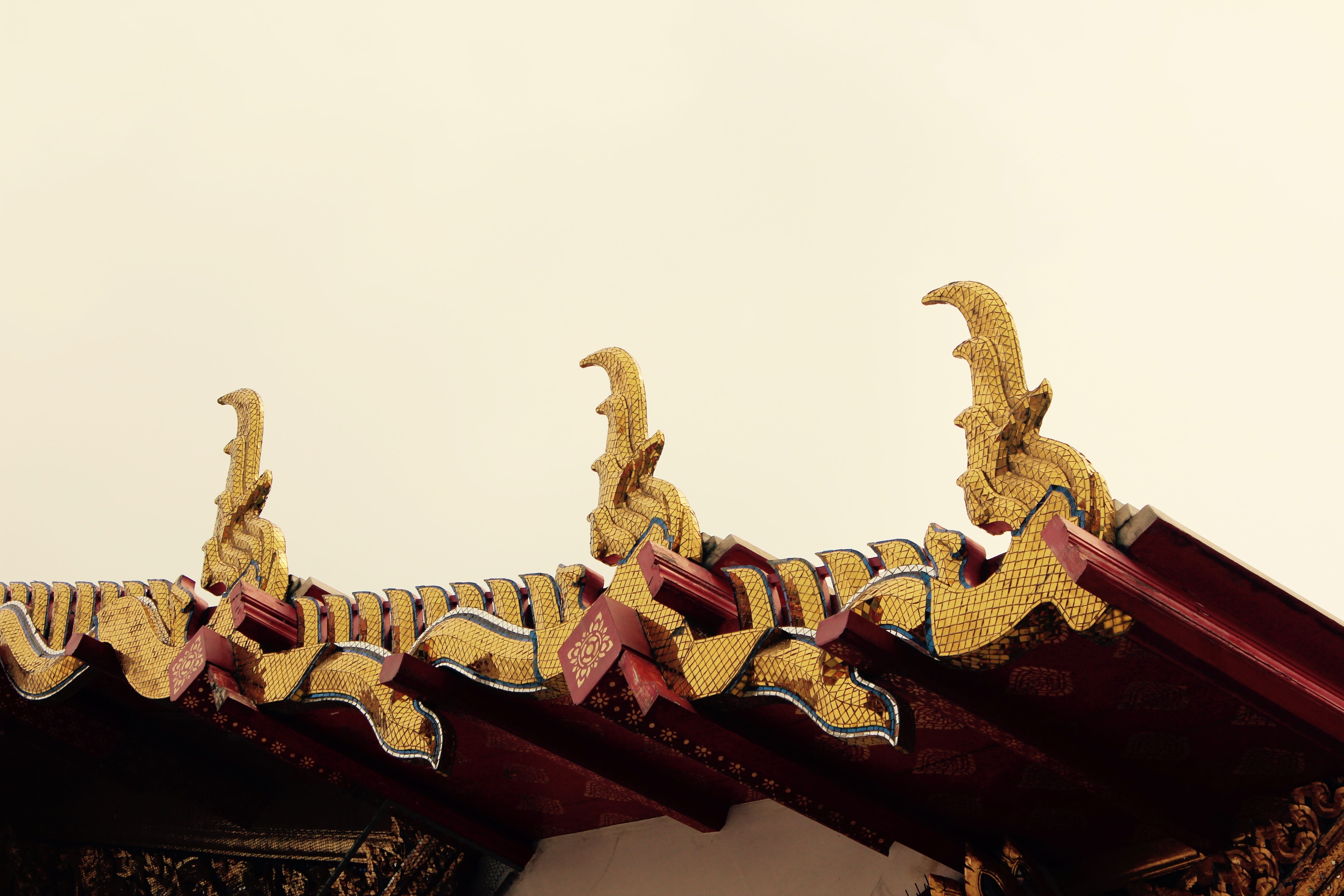 china - East Asia, sculpture, building, cultures, ancient, roof Tile, roof ornament, built structure, asia, animal themes, religion, representation, palace, HD Wallpaper
