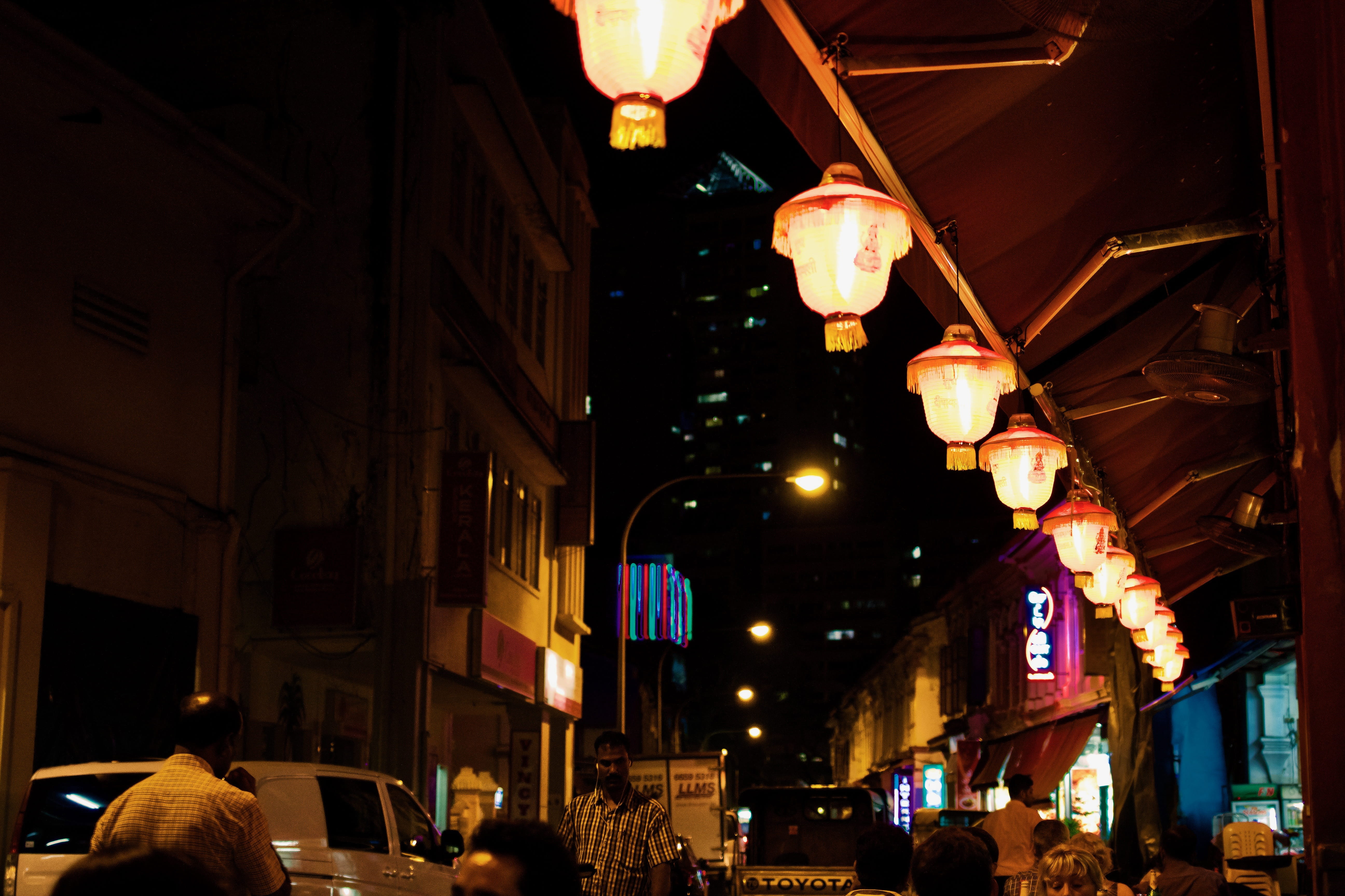 adult, illuminated, light, night, nightlife, 5K, town, street, indian restaurant, little india, crowd, urban, men, women, built structure, electric lamp, HD Wallpaper