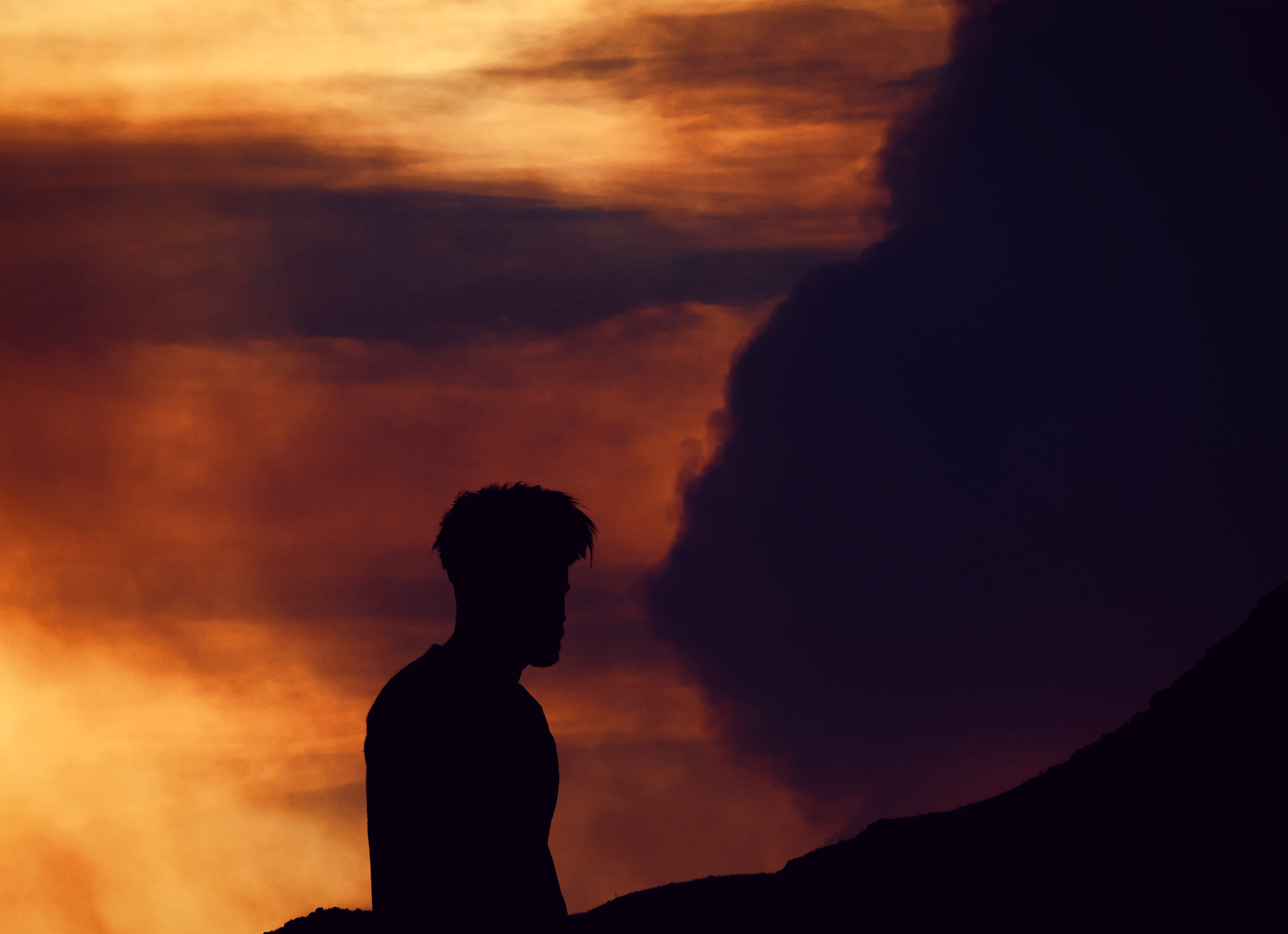 men, orange color, water, tranquil scene, near, cloudy, one person, foggy, adult, man, silhouette, night, waist up, fog, sun, relax, nature, sunset, sky, HD Wallpaper