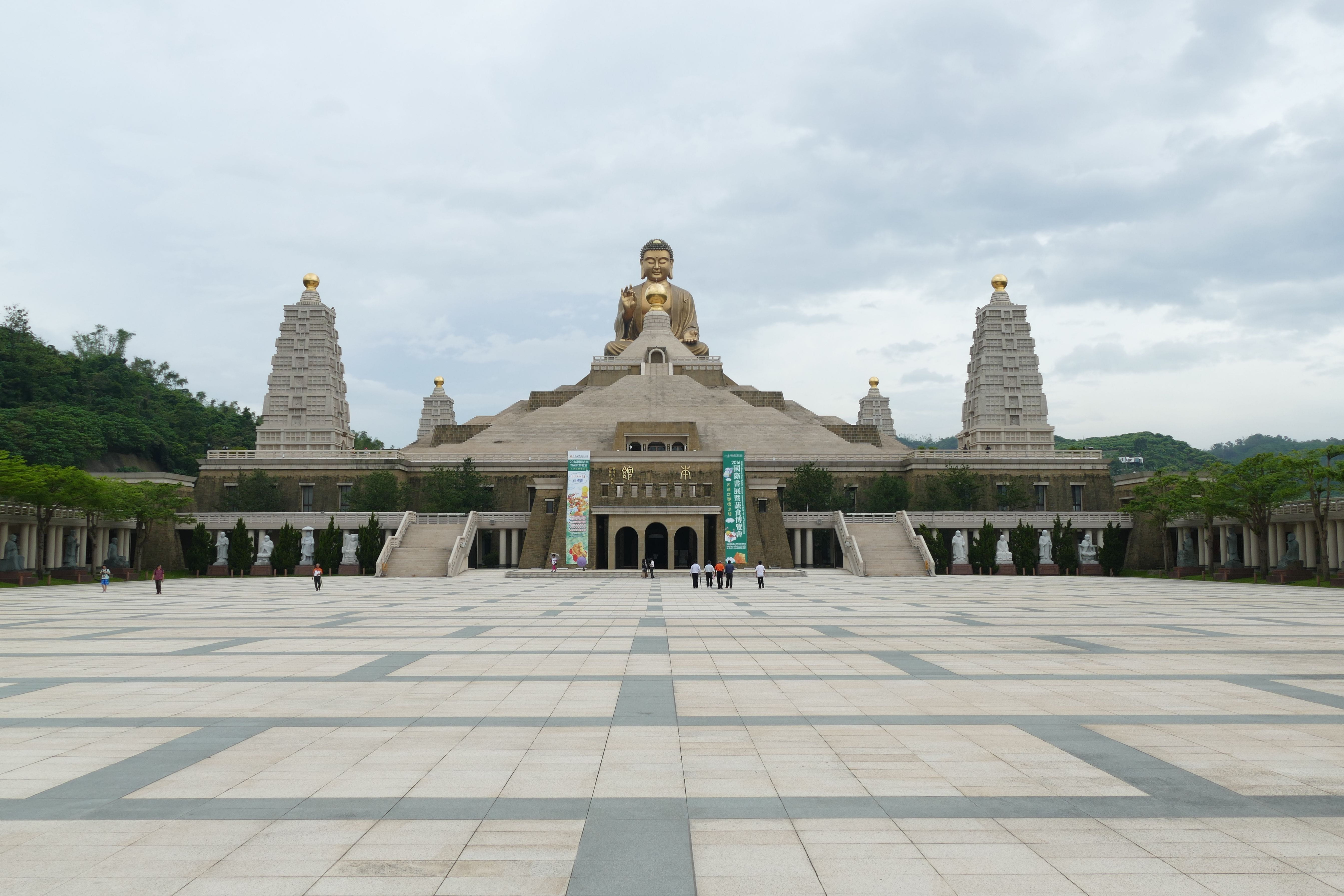 Buddhism, golden statue, sculpture, tourism, spirituality, Temple, asia, architectural column, belief, hand, China, meditation, prayer, nature, statue, HD Wallpaper
