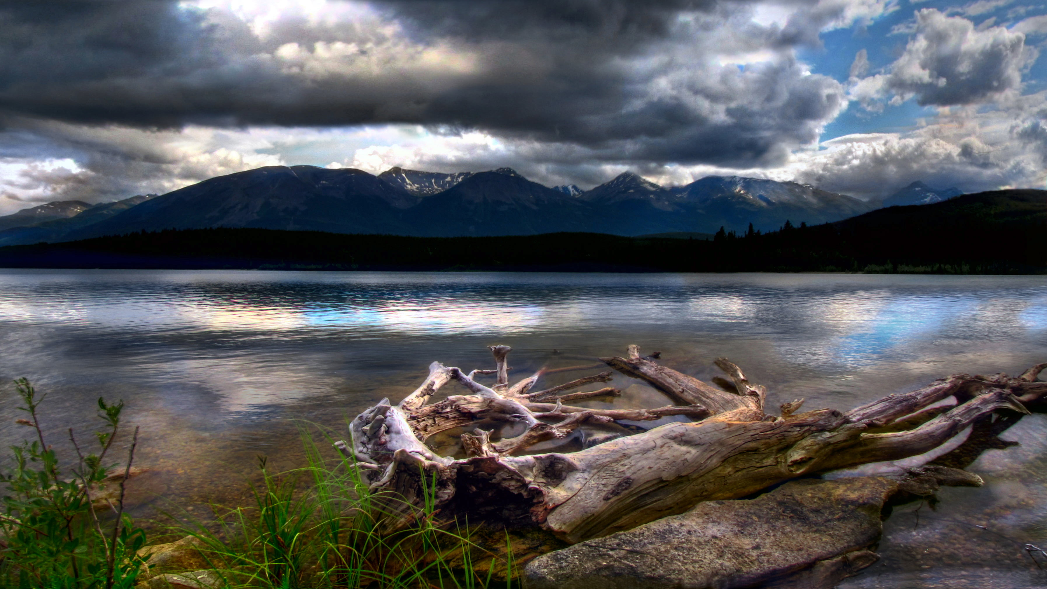 Shchukin, log, mountain, body of water, Canada, scenics, water, nature, beauty In Nature, near, sky, gray, mountains, cloud - Sky, Alberta, distance, Lake Annette, HD Wallpaper