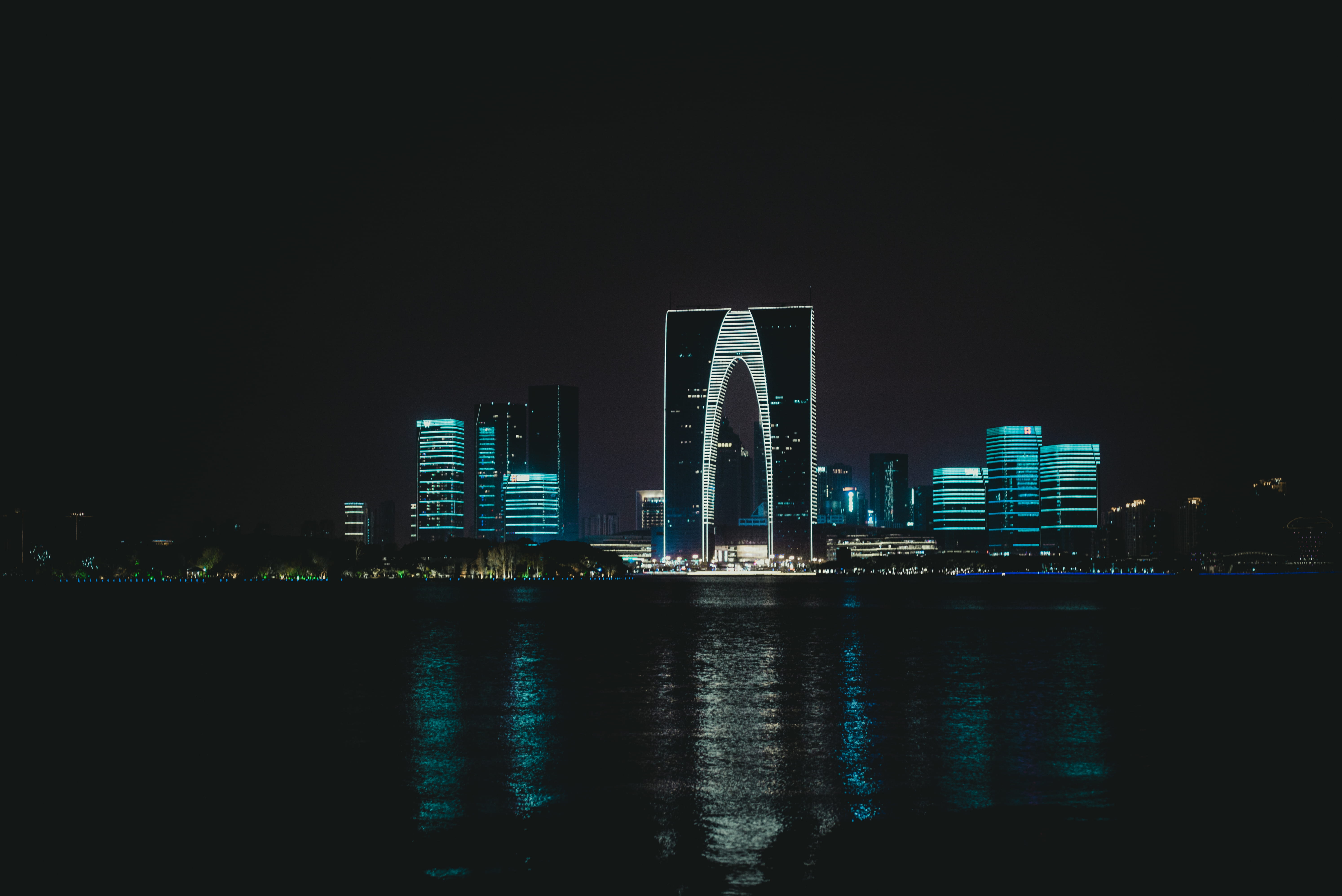 high rise, architecture, modern, downtown, reflection, water, built structure, building exterior, skyscraper, illuminated, center, travel, tall - high, HD Wallpaper