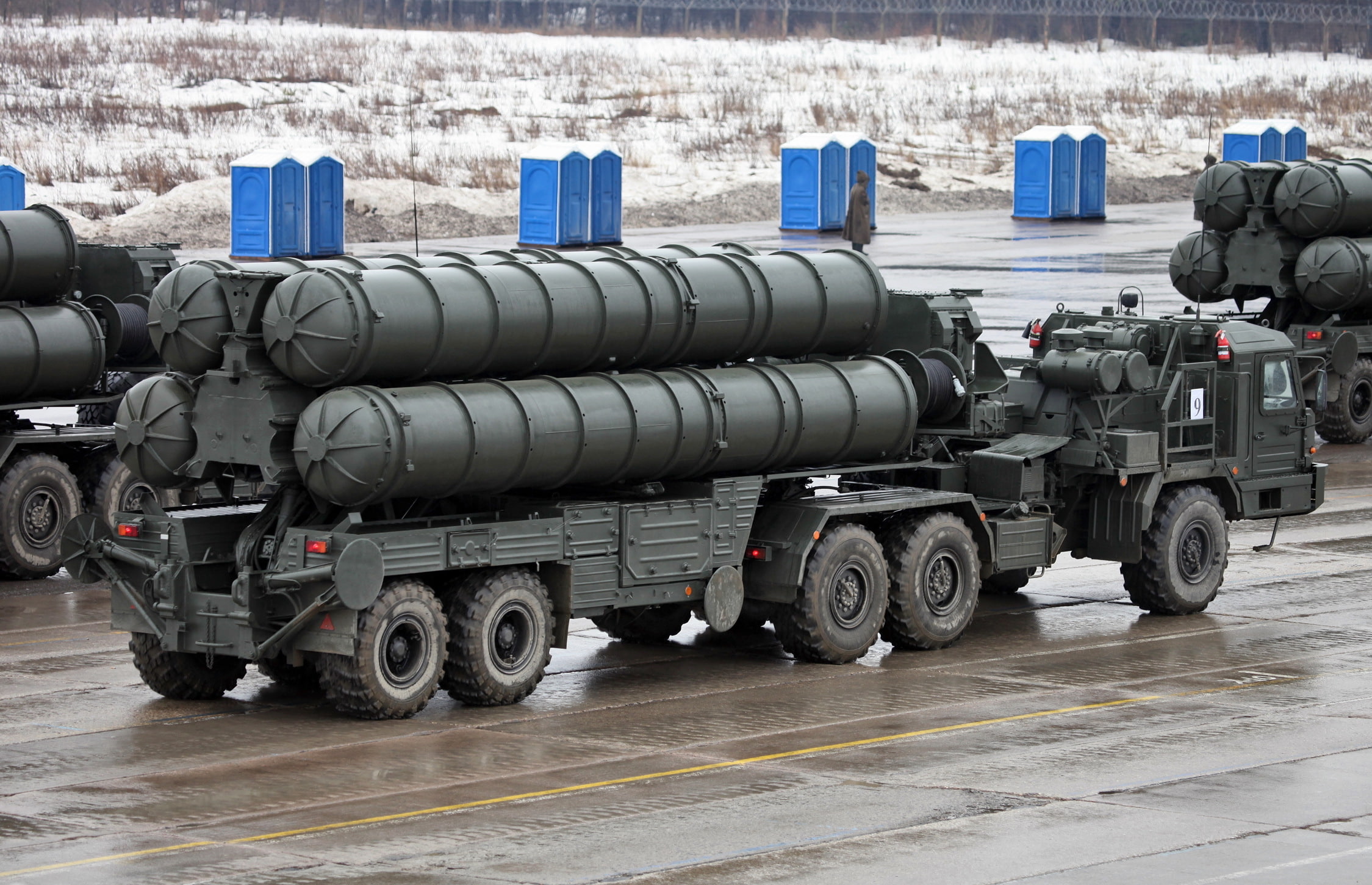 truck, motor vehicle, road, industry, business, metal, AAMS, S-400, shipping, commercial land vehicle, day, THE ARMED FORCES, triumph, vehicle trailer, HD Wallpaper