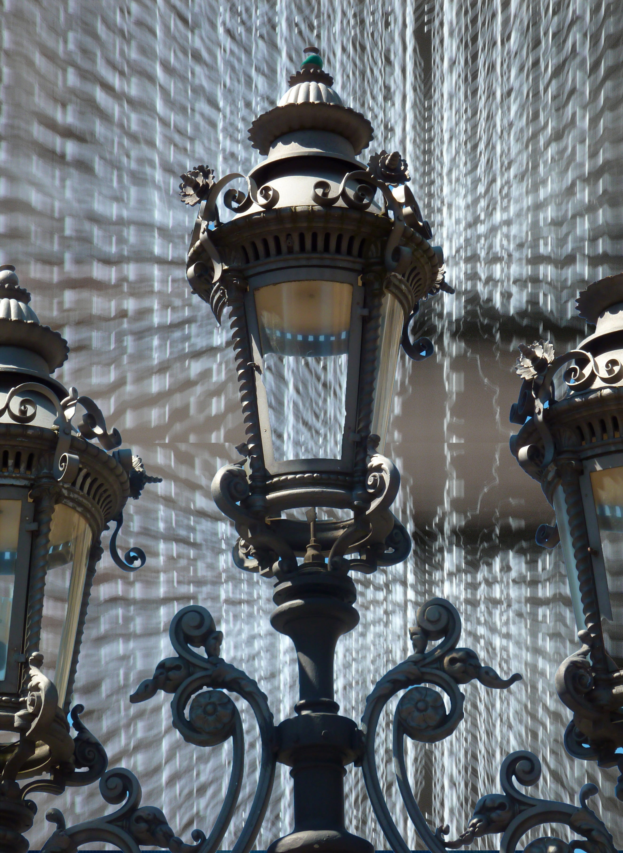 ceiling, metal decorating, incidence of light, iron, valve, technology, architecture, low angle view, ornament, indoors, ornate, lantern, street lamp, built structure, Phone HD Wallpaper