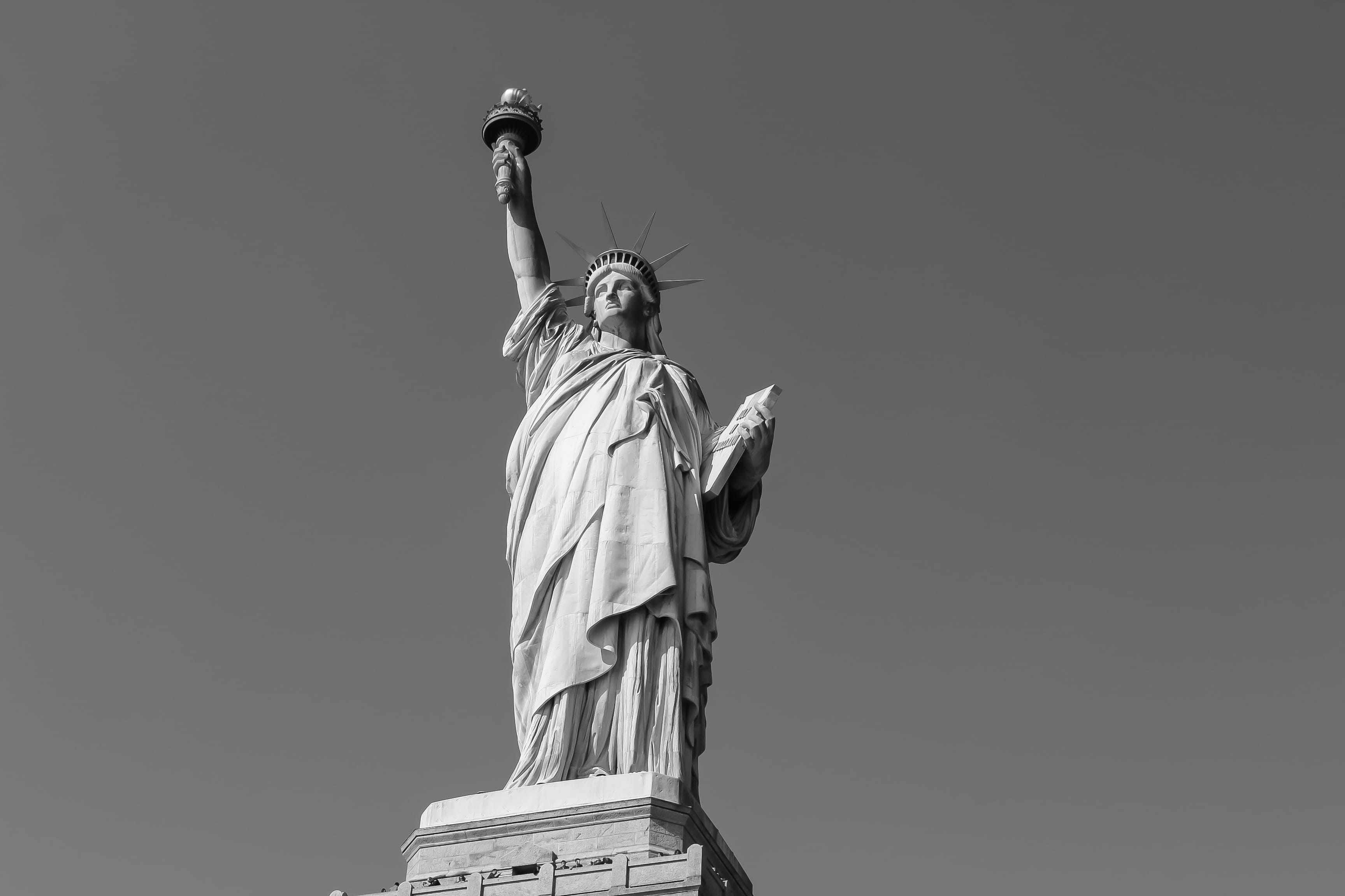 statue, arms raised, human representation, craft, clear sky, no people, nature, sky, copy space, representation, liberty statute, freedom, sculpture, 2K, HD Wallpaper