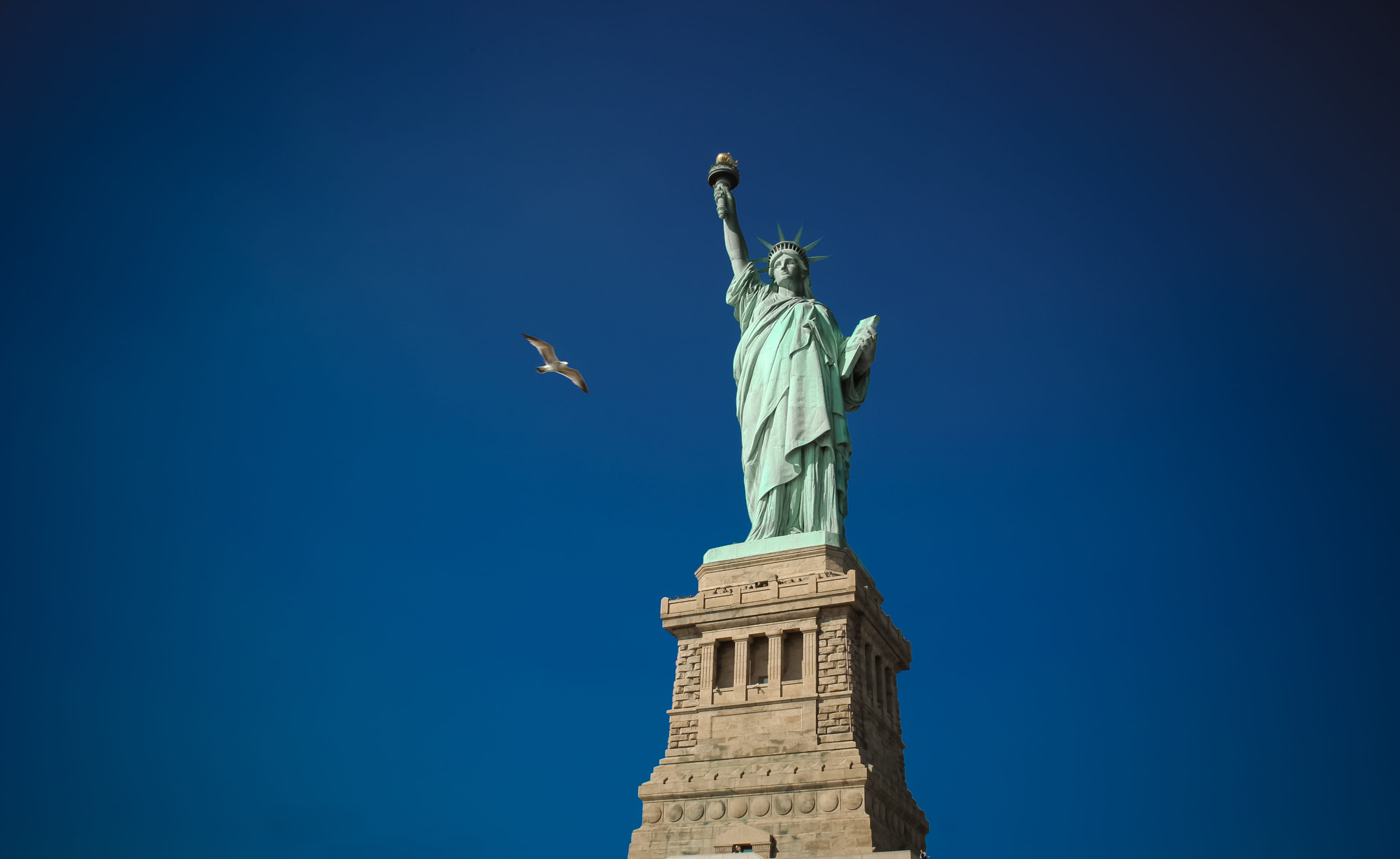 liberty statute, history, blue, nature, the past, clear sky, freedom, representation, travel destinations, architecture, female likeness, statue, travel, HD Wallpaper
