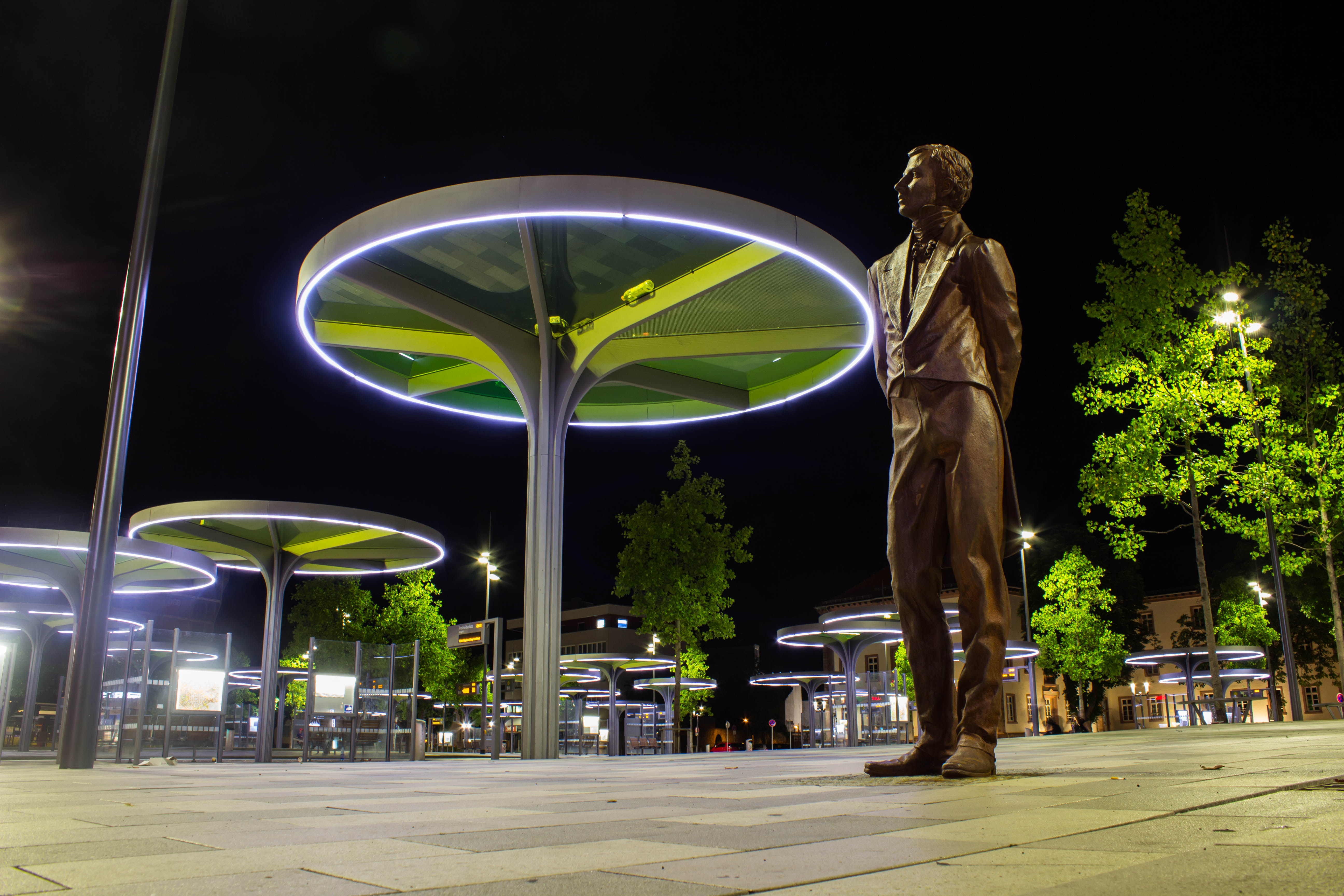standing, plant, hanau, built structure, street light, roof, 5K, building exterior, tree, nature, watch, representation, illuminated, busstation, monument, HD Wallpaper