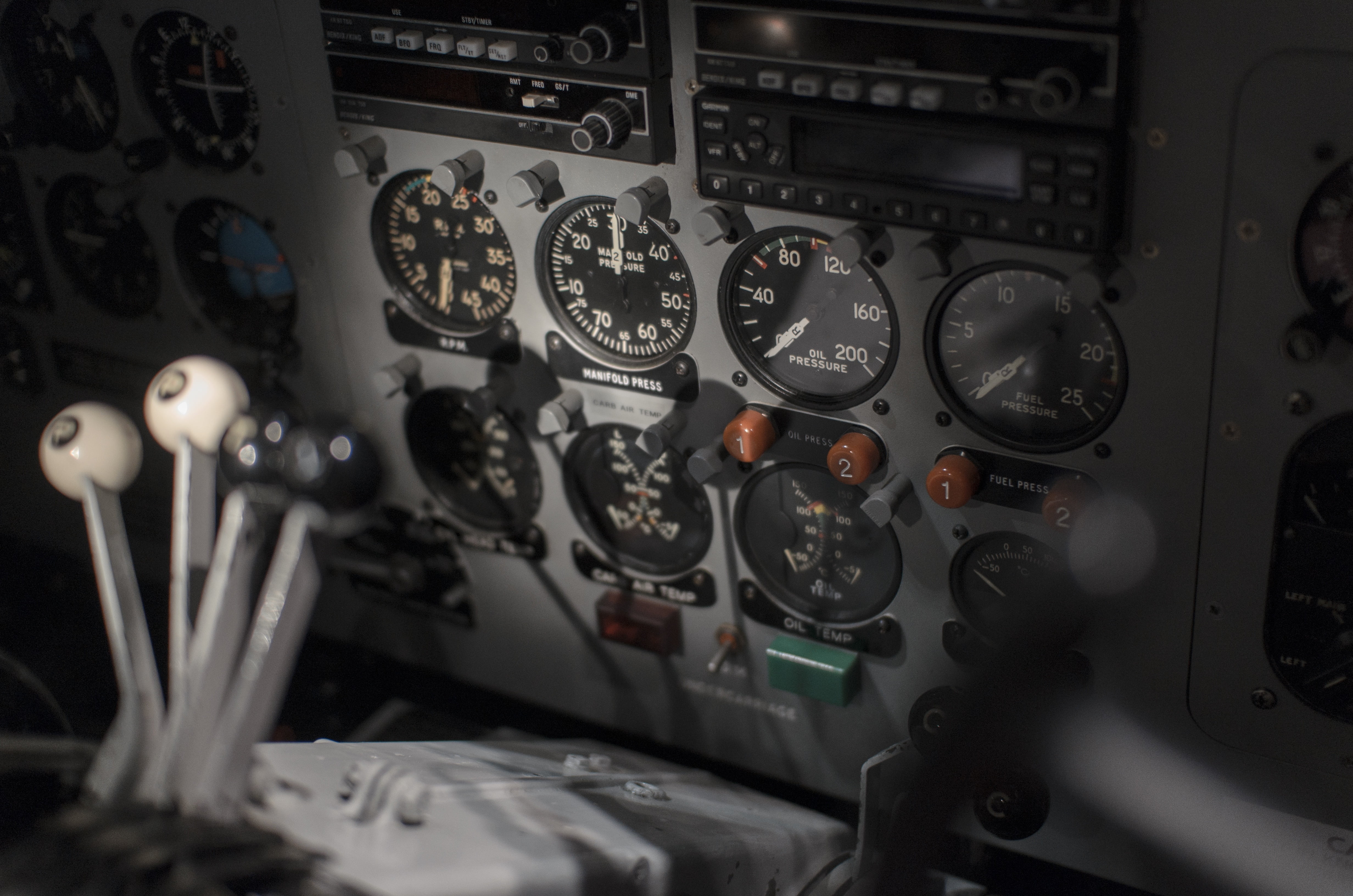 airplane, 4K, equipment, speedometer, indoors, travel, technology, gauge, meth, control panel, panel, day, flight, near, no people, transportation, meter - instrument of measurement, HD Wallpaper
