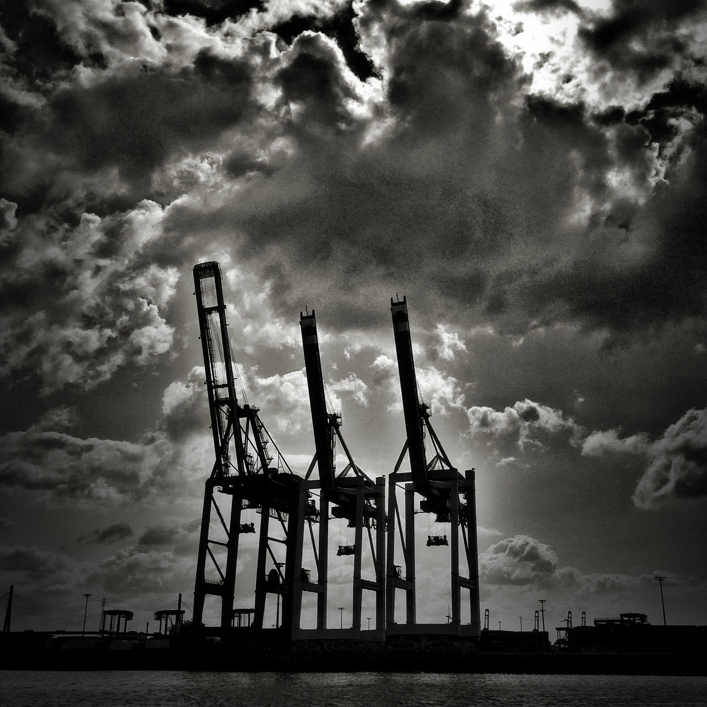 architecture, factory, industry, hamburger, built structure, cargo, fuel and power generation, container, cloud - sky, wanderlust, 1080P, ship, technology, Phone HD Wallpaper