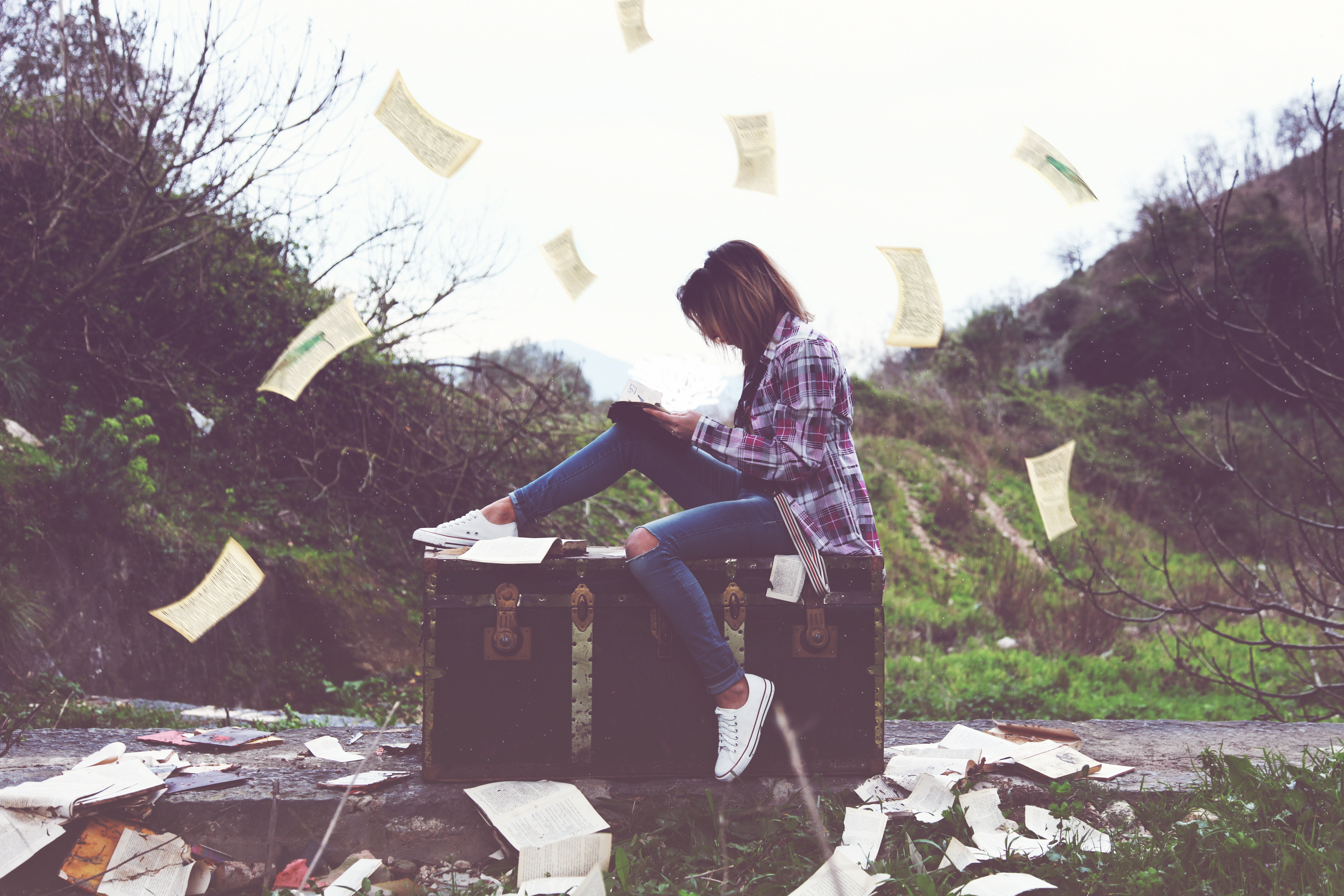 thoughts, 5K, the poet, leaves, photographer, girl, Alessandro Di Cicco, chaos, writer, process, the Creator, creativity, photo, HD Wallpaper