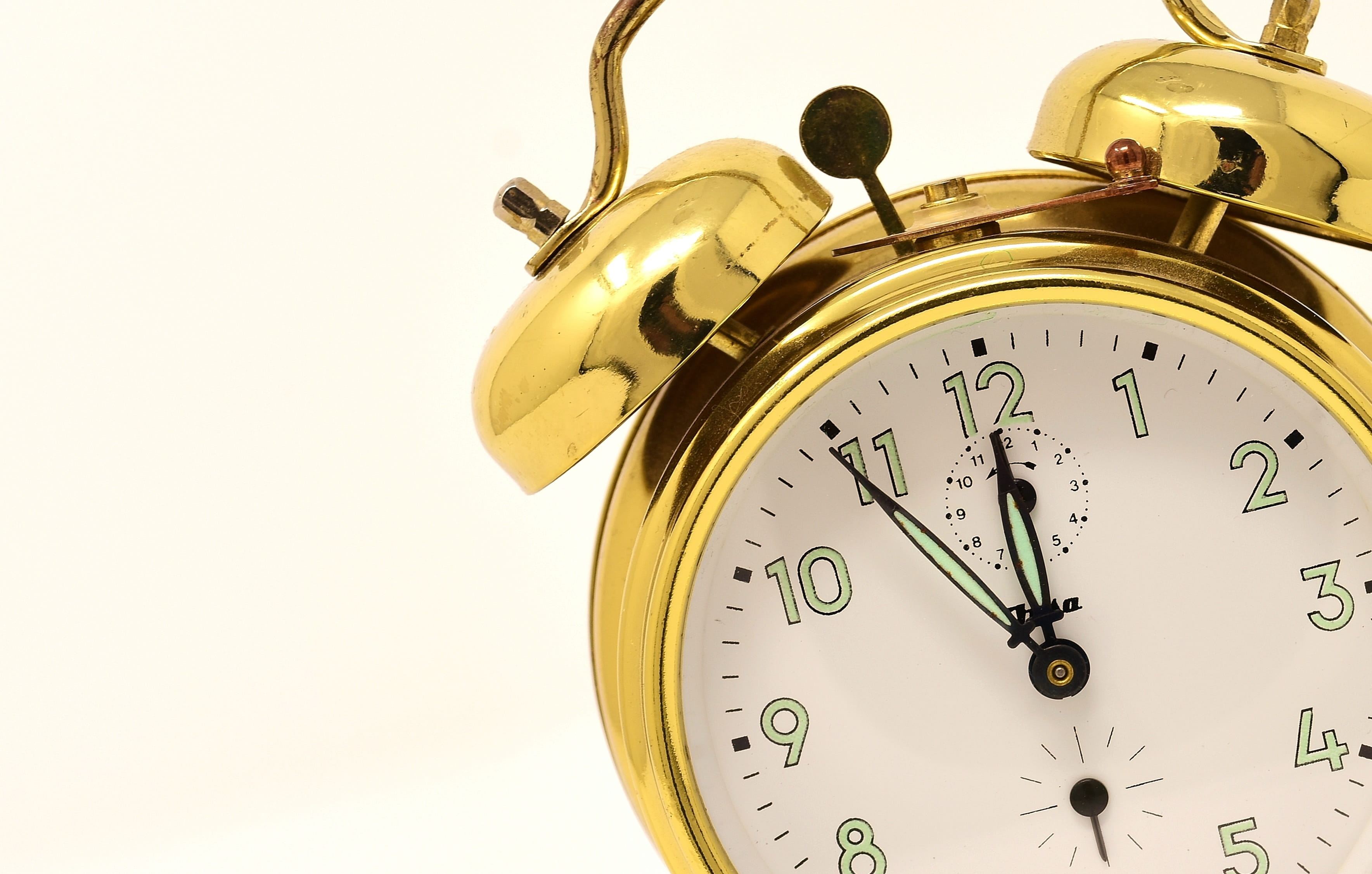 pocket watch, pointer, indoors, gold colored, time of, silver colored, time indicating, no people, retro styled, accuracy, cut out, disaster, studio shot, HD Wallpaper
