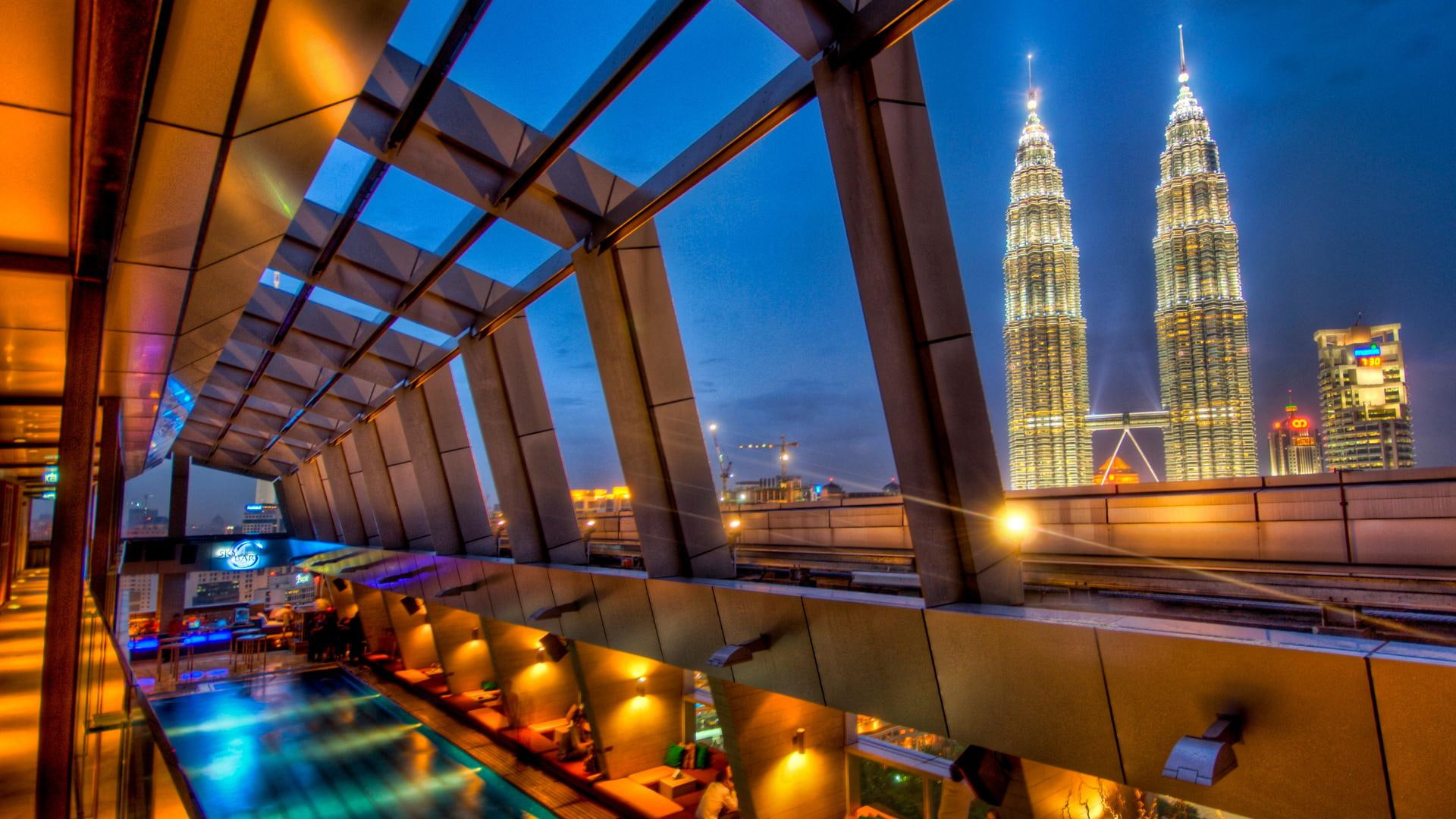 lumpur, 1080P, view, nature and landscapes, skyscrapers, hotel, pool, kuala, windows, hdr, HD Wallpaper